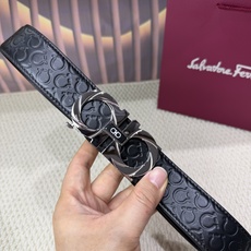 品名:Ferrgamo..菲拉格慕·腰带✈️自动带·皮带 型号:自动扣,纯钢材质自动扣,头层牛皮,自动带身 材料:🐂百分 品名:Ferrgamo..菲拉格慕·腰带✈️自动带·皮带 型号:自动扣,纯钢材质自动扣,头层牛皮,自动带身 材料:🐂百分