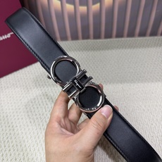 品名:Ferrgamo..菲拉格慕·腰带✈️自动带·皮带 型号:自动扣,纯钢材质自动扣,头层牛皮,自动带身 材料:🐂百分 品名:Ferrgamo..菲拉格慕·腰带✈️自动带·皮带 型号:自动扣,纯钢材质自动扣,头层牛皮,自动带身 材料:🐂百分