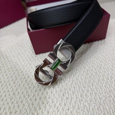 品名:Ferrgamo..菲拉格慕·腰带✈️自动带·皮带 型号:自动扣,纯钢材质自动扣,头层牛皮,自动带身 材料:🐂百分 品名:Ferrgamo..菲拉格慕·腰带✈️自动带·皮带 型号:自动扣,纯钢材质自动扣,头层牛皮,自动带身 材料:🐂百分
