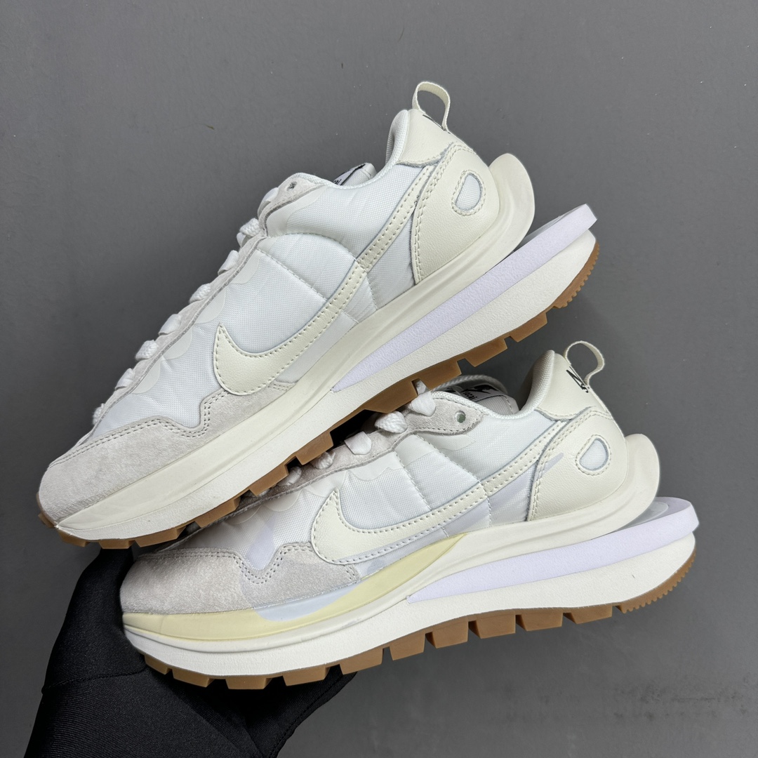 NO:236997,Spot in stock Pure original Company-level NK Sacai x NK VaporWaffle 3.0 Waffle 3.0 catwalk casual shoes Original shoe development Original model data outsole Exclusive five-layer separation combined sole Original long velvet leather material Full texture ZP visual sense Random comparison of details Article number DD1875 100 Size 36 36.5 37.5 38 38.5 39 40 40.5 41 42 42.5 43 44 44.5 45, casual shoes/sports shoes, sneakers19860909档口现货 纯原 公司级 NK Sacai x NK VaporWaffle 3.0 华夫3.0走秀款休闲鞋 原鞋开发 原模数据大底 独家五层分离组合底 原厂长绒皮料 质感十足 ZP既视感 细节随意对比 货号DD1875 100 尺码36 36.5 37.5 38 38.5 39 40 40.5 41 42 42.5 43 44 44.5 45,休闲鞋/运动鞋,sneakers,Women's Shoes