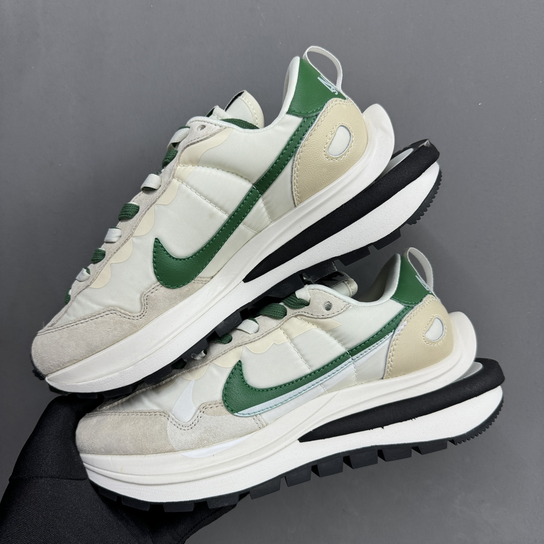 NO:236989,Spot in stock Pure original Company-level NK Sacai x NK VaporWaffle 3.0 Waffle 3.0 catwalk casual shoes Original shoe development Original model data outsole Exclusive five-layer separation combined sole Original long velvet leather material Full texture ZP déjà vu Comparison of details Product number DD1875 102 Size 36 36.5 37.5 38 38.5 39 40 40.5 41 42 42.5 43 44 44.5 45, casual shoes/sports shoes, sneakers19860909档口现货 纯原 公司级 NK Sacai x NK VaporWaffle 3.0 华夫3.0走秀款休闲鞋 原鞋开发 原模数据大底 独家五层分离组合底 原厂长绒皮料 质感十足 ZP既视感 细节随意对比 货号DD1875 102 尺码36 36.5 37.5 38 38.5 39 40 40.5 41 42 42.5 43 44 44.5 45,休闲鞋/运动鞋,sneakers,Women's Shoes