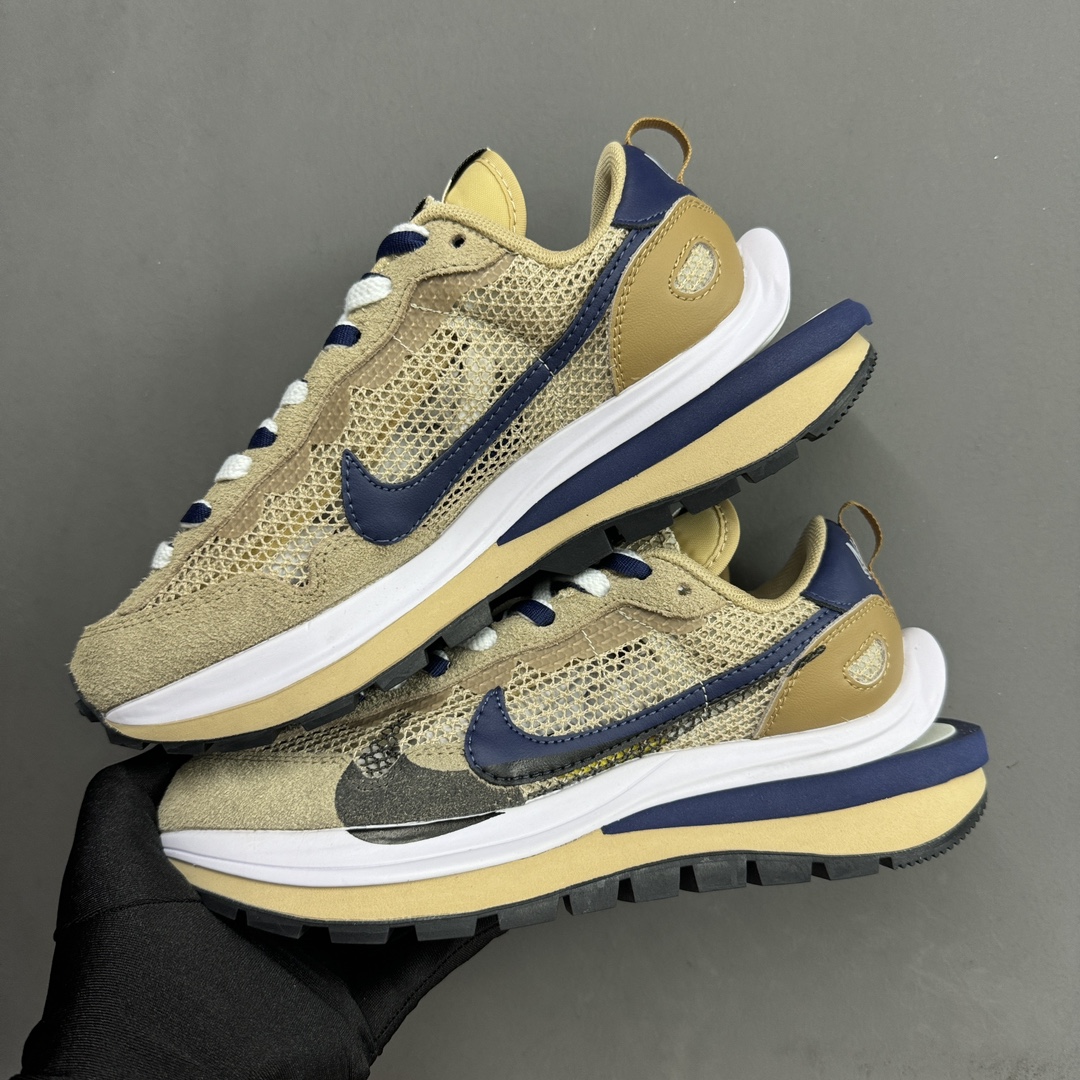 NO:236992,Spot in stock Pure original Company-level NK Sacai x NK VaporWaffle 3.0 Waffle 3.0 catwalk casual shoes Original shoe development Original model data outsole Exclusive five-layer separation combined sole Original long velvet leather material Full texture ZP visual sense Random comparison of details Article number CV1363 102 Size 36 36.5 37.5 38 38.5 39 40 40.5 41 42 42.5 43 44 44.5 45, casual shoes/sports shoes, sneakers19860909档口现货 纯原 公司级 NK Sacai x NK VaporWaffle 3.0 华夫3.0走秀款休闲鞋 原鞋开发 原模数据大底 独家五层分离组合底 原厂长绒皮料 质感十足 ZP既视感 细节随意对比 货号CV1363 102 尺码36 36.5 37.5 38 38.5 39 40 40.5 41 42 42.5 43 44 44.5 45,休闲鞋/运动鞋,sneakers,Women's Shoes