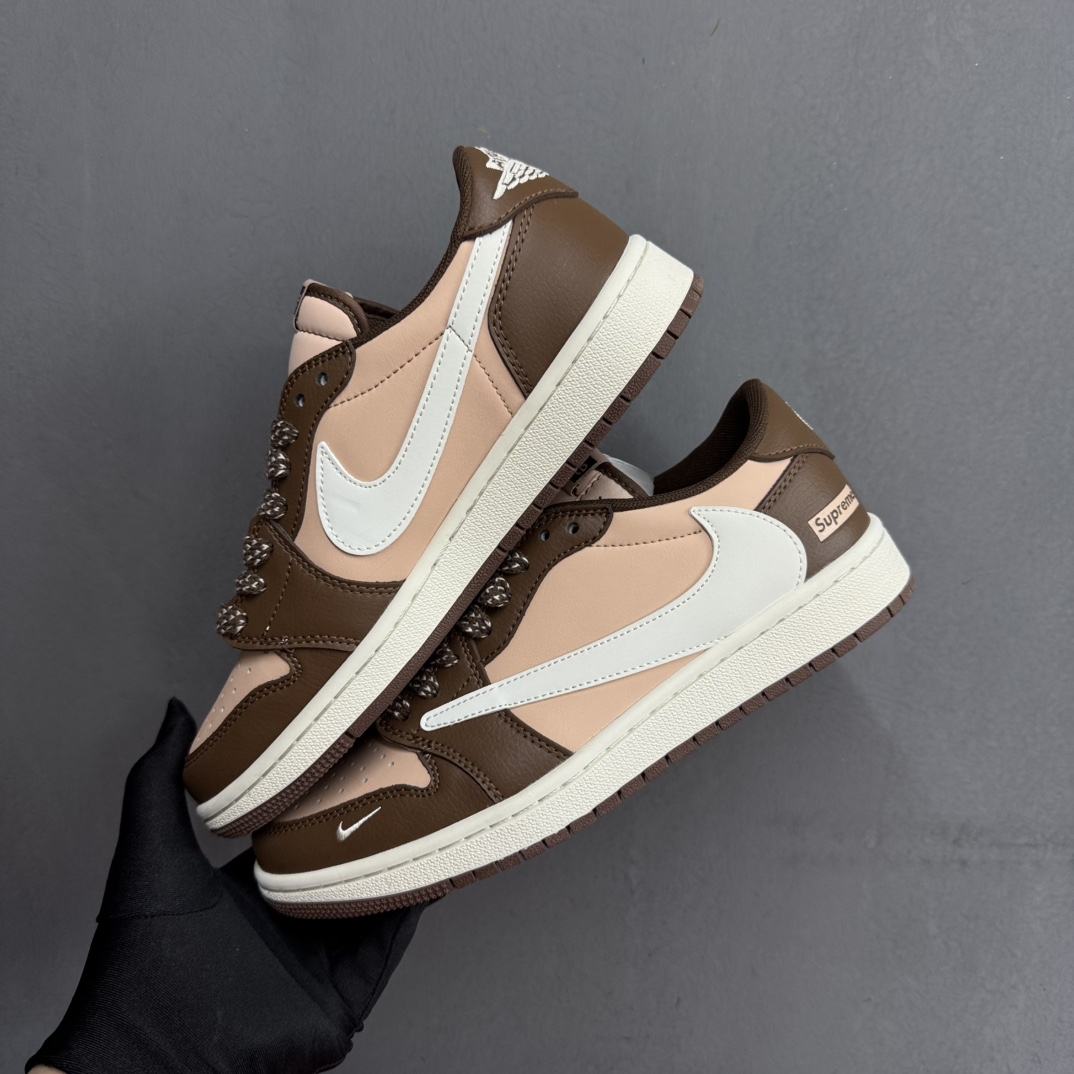 NO:236969,Spot in stock Customized reverse hook joint (new color scheme) Anti-slip, low top Barb customized joint Dunk Low adopts the more popular style design in recent years, with a fashionable and atmospheric appearance. The sole is made of wear-resistant material, and you can feel a comfortable experience when wearing it. Item number QY0268 223 Size 36 36.5 37 38 38.5 39 40 40.5 41 42 42.5 43 44 44.5 45, casual shoes/sports shoes, sneakers19860909档口现货 定制倒勾联名（新配色） 防滑 低帮 倒钩定制联名 Dunk Low 采用近几年比较流行的版型设计,外观时尚大气.鞋底采用耐磨的材质,穿上它,让您感觉到舒适的体验. 货号QY0268 223 尺码36 36.5 37 38 38.5 39 40 40.5 41 42 42.5 43 44 44.5 45,休闲鞋/运动鞋,sneakers,Women's Shoes