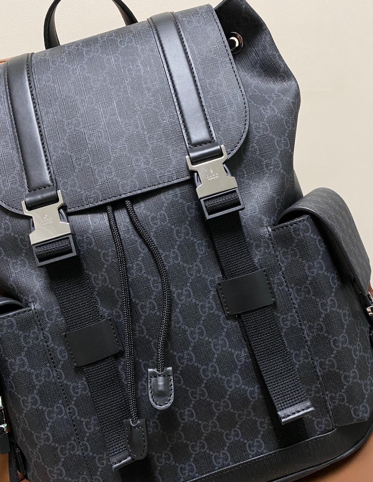 Gucci Black GG Supreme 35cm backpack everyday