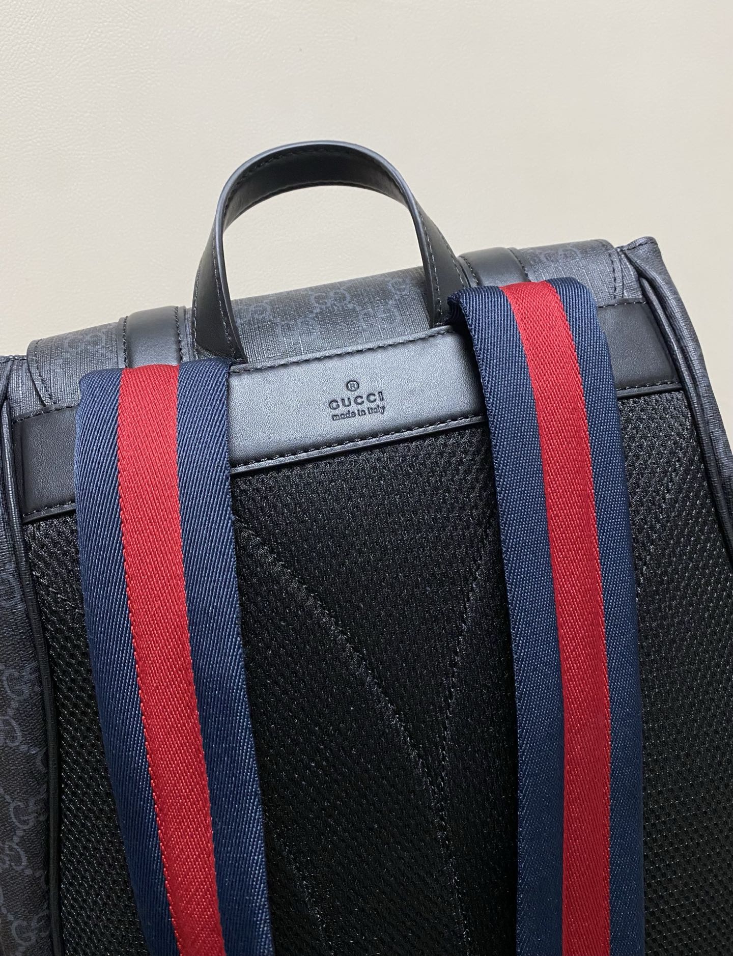 Gucci Black GG Supreme 35cm backpack everyday