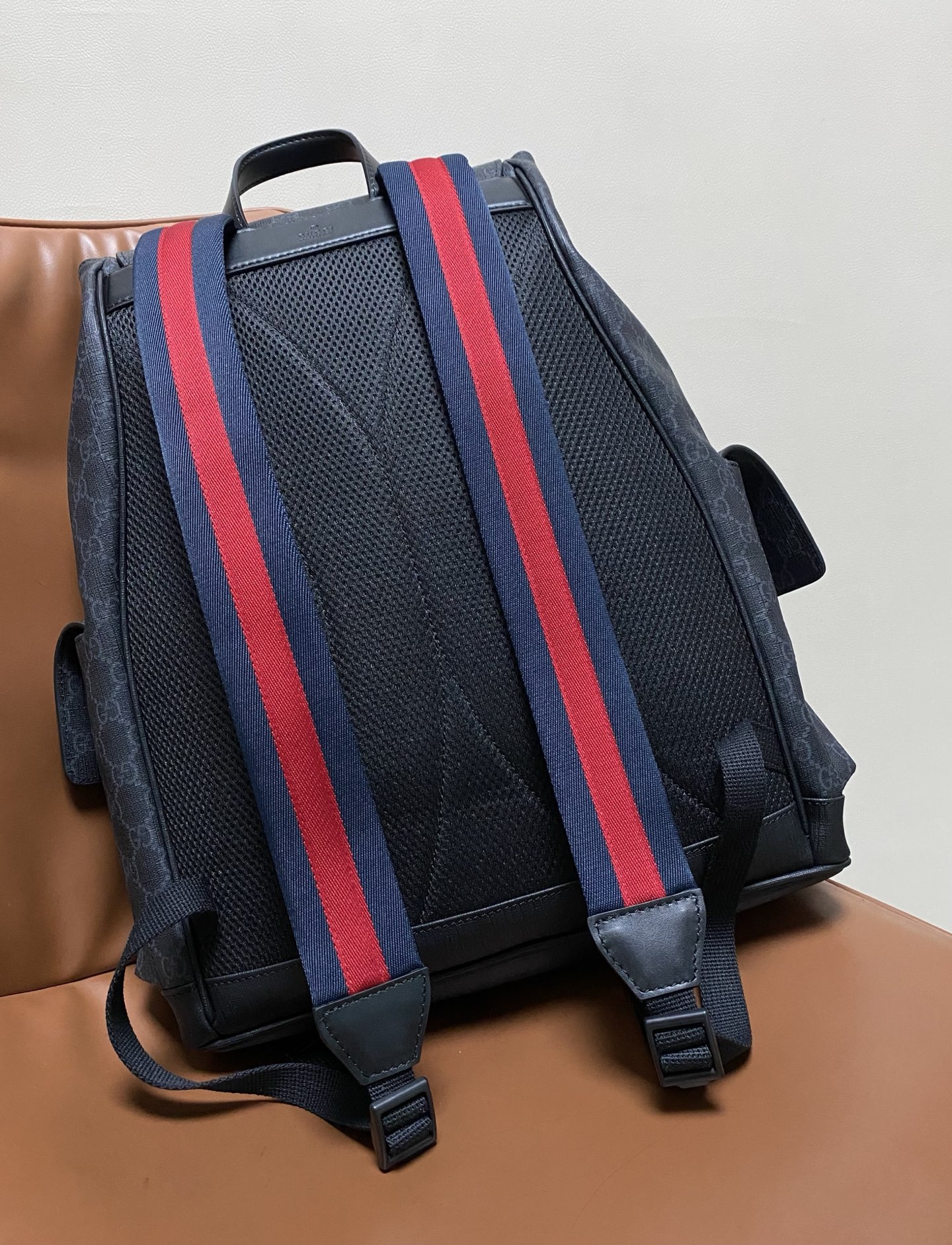 Gucci Black GG Supreme 35cm backpack everyday