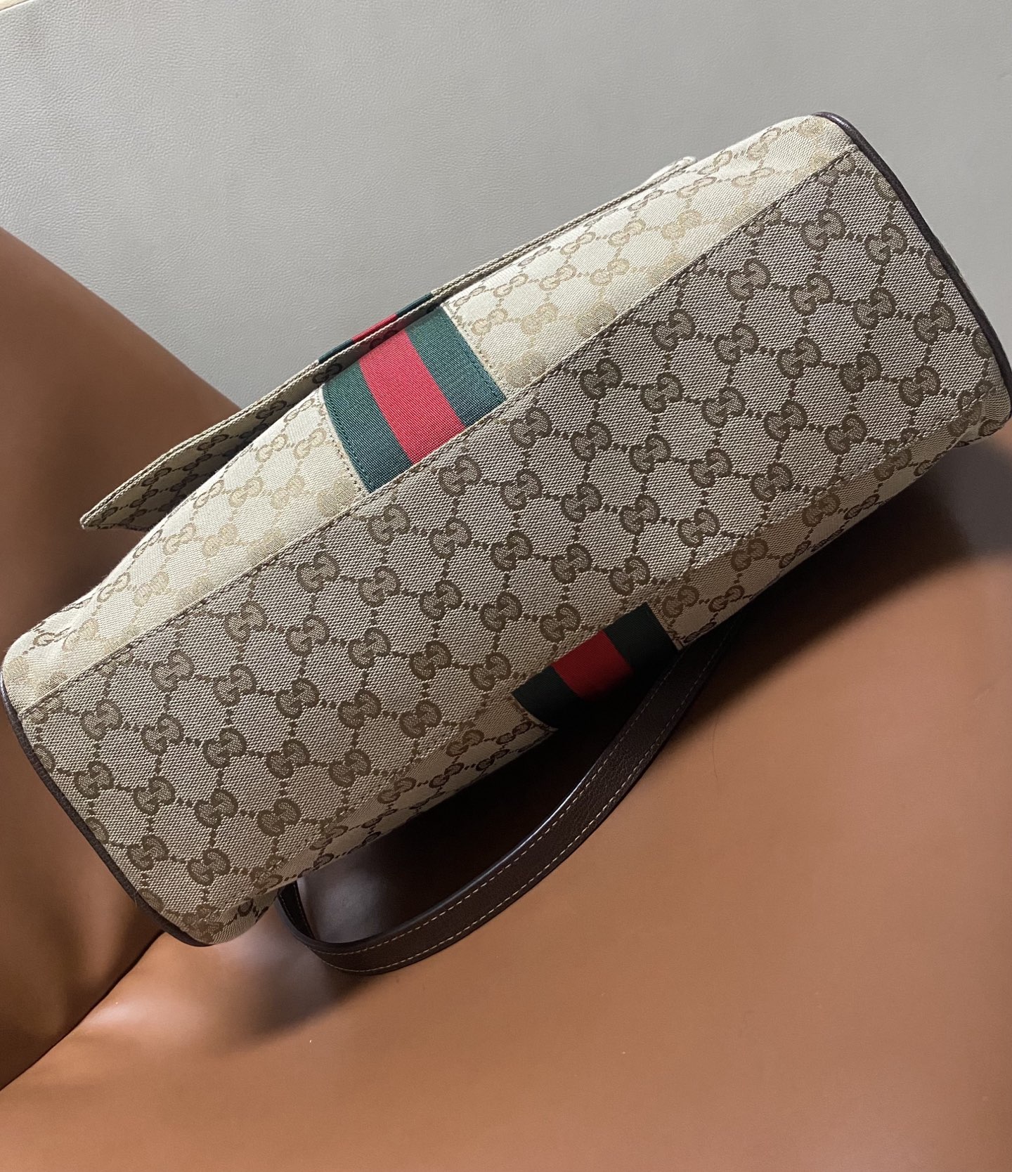 Gucci 1955 Horsebit Beige Ebony GG Supreme with Web stripe 37cm shoulder everyday