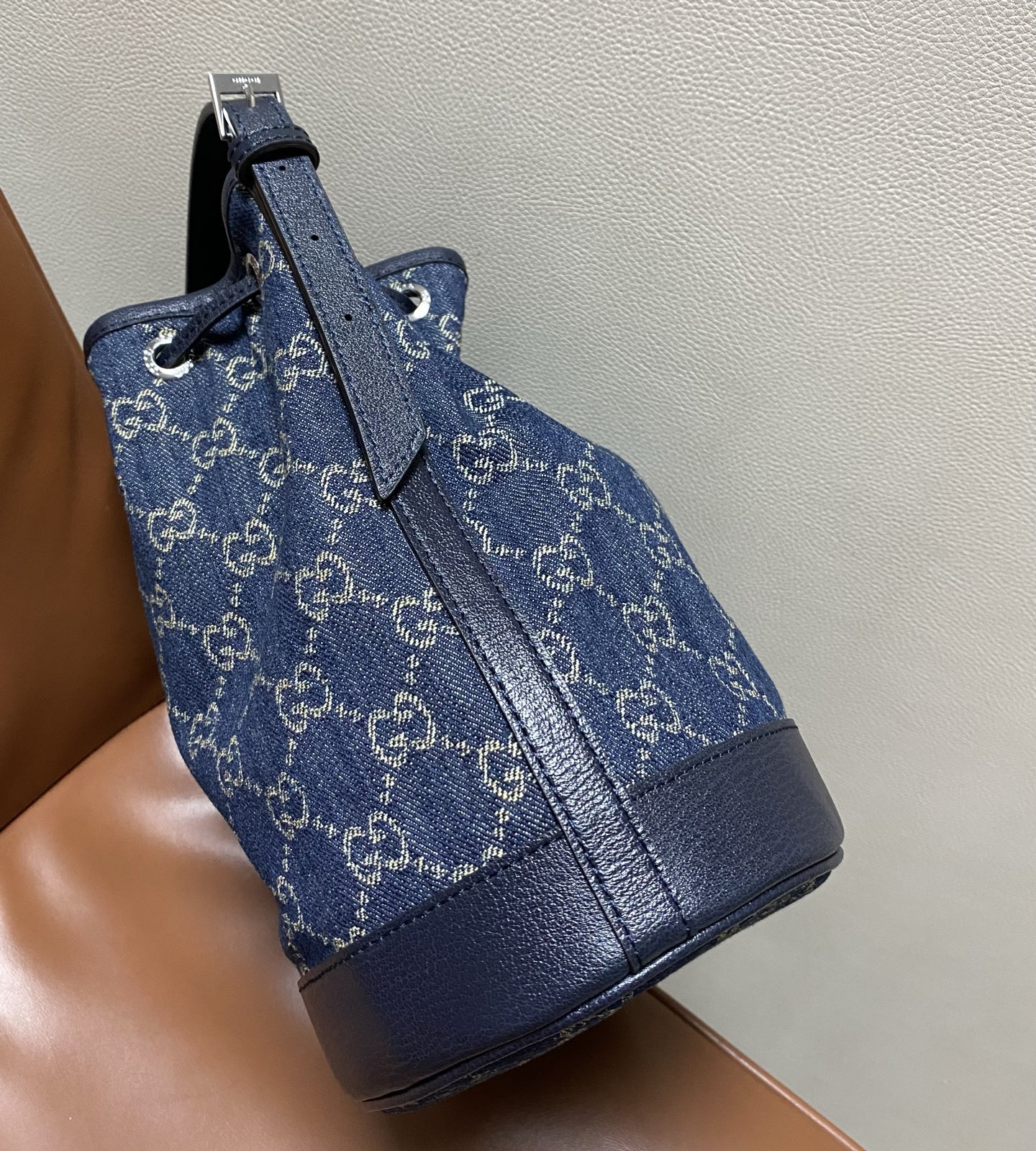Gucci Venice Blue denim GG 21cm crossbody everyday