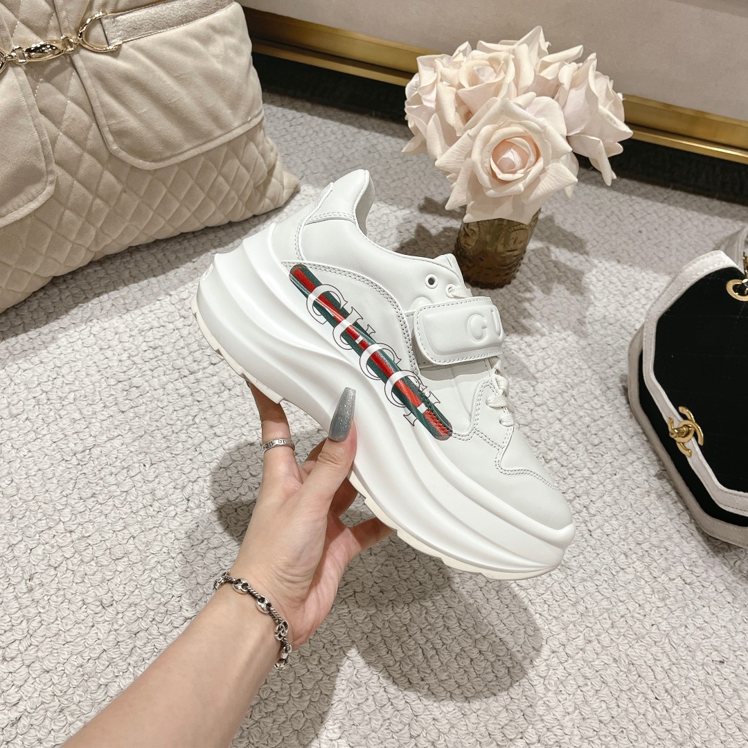 NO:238981,Gucci new daddy shoes!  Fabric cowhide, inner cowhide, outsole IP absorbent mold foam sole size 35-40 Full set of packaging, casual shoes/sports shoes, gucci, sneakers, cowhide19860909Gucci 古奇新款老爹鞋！ 面料牛皮面 内里牛皮里, 大底IP吸模发泡底 码数35-40 全套包装,休闲鞋/运动鞋,gucci,sneakers,cowhide,Women's Shoes