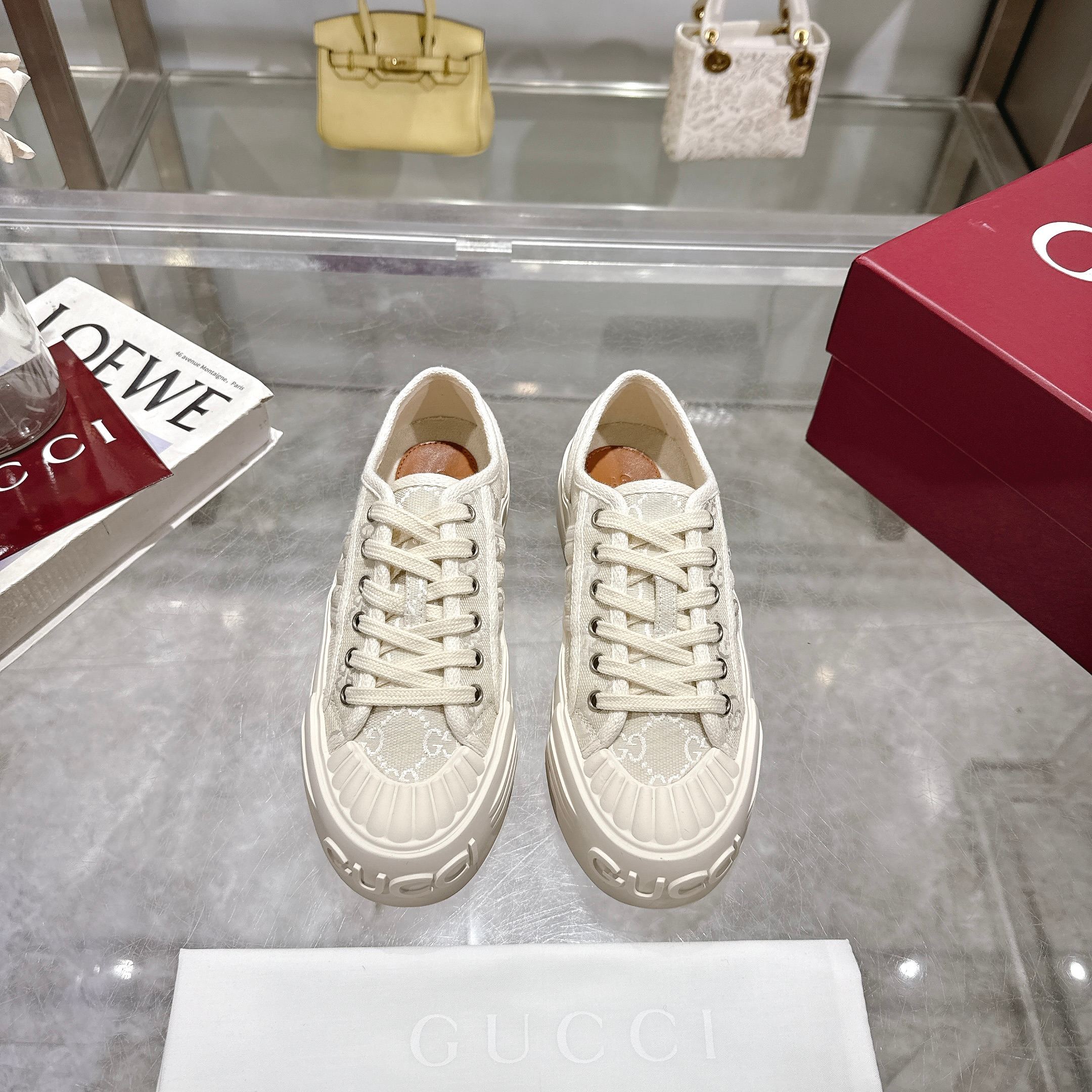 Gucci Women's White Canvas Sneakers Lace-up Comfort Fashion Shoes 3 a1743409445354 7384