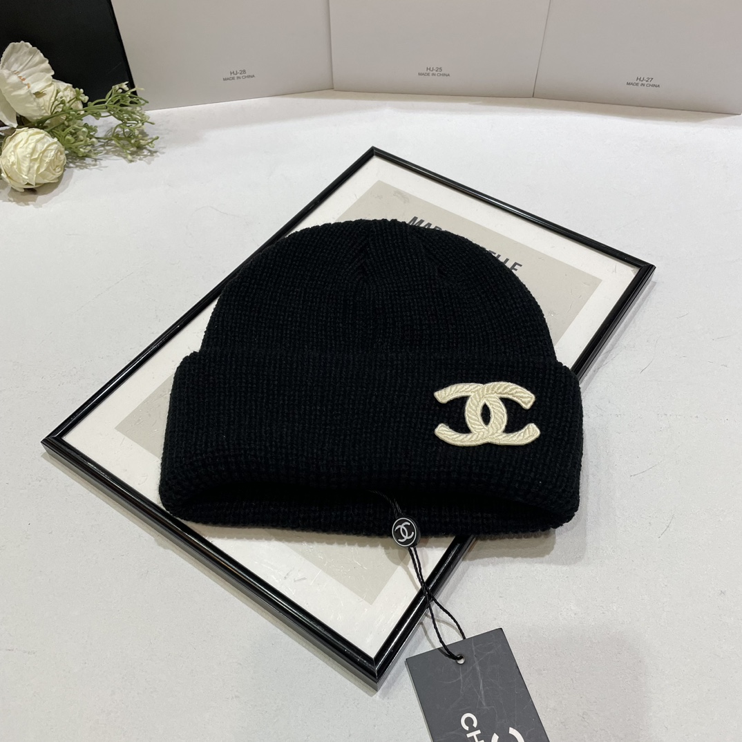 NO:215210,Special offer with dust bag [CHANEL Chanel] new autumn and winter small-flavored knitted wool hat, big brand simple ~ must-have hats for autumn and winter wear fisherman hat baseball hat knit hat, hat, chanel, chanel, espadrilles, hats19860909特价配防尘袋【CHANEL香奈儿】秋冬新款小香风针织毛线帽,大牌简约～秋冬穿搭必备帽子渔夫帽棒球帽针织帽,帽子,chanel,chanel,espadrilles,hats,hat