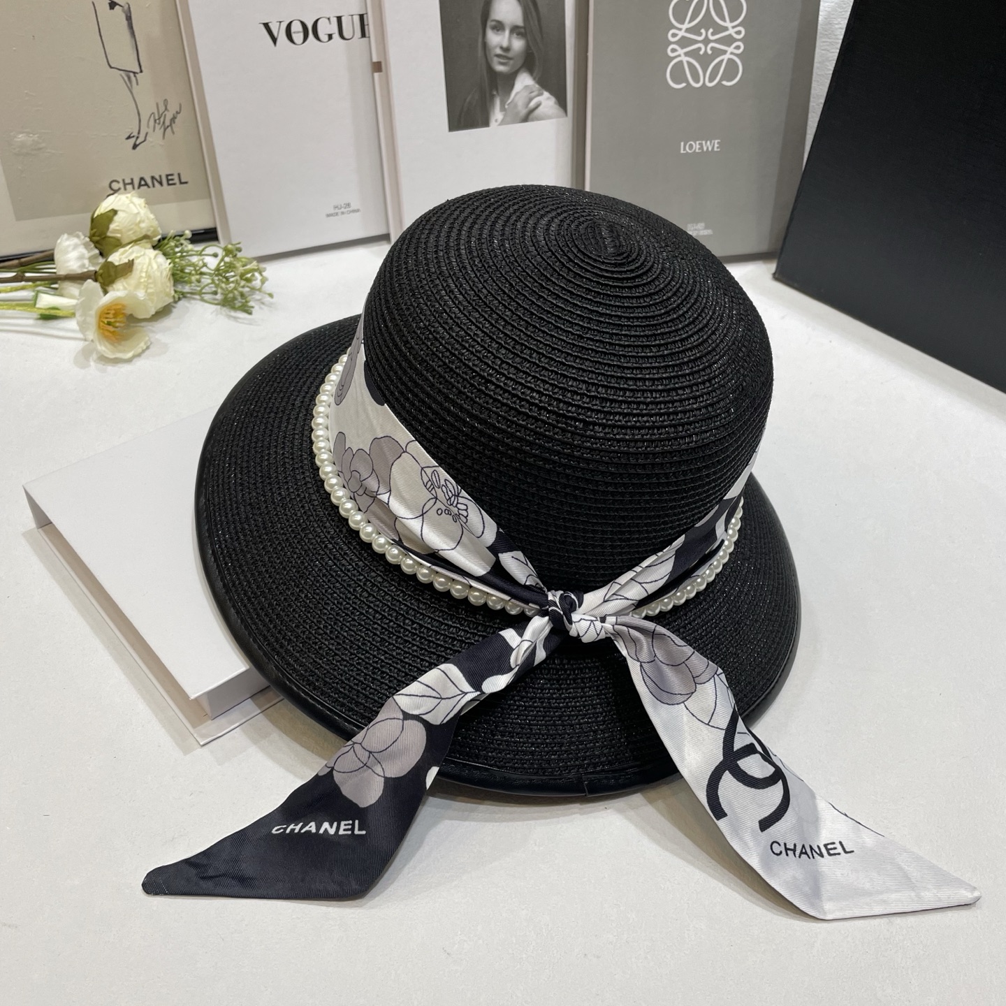 NO:348999,Special offer with dust bag [CHANEL Chanel] 2025 new silk scarf pearl heavy industry topper hat and straw hat, must-have for going out, adjustable rope hat, straw hat fisherman hat baseball hat, hat, chanel, chanel, espadrilles, hats特价配防尘袋【CHANEL香奈儿】2025新款丝巾珍珠重工礼帽盆帽草帽,出街必备超好搭配,有调节绳帽子草帽渔夫帽棒球帽,帽子,chanel,chanel,espadrilles,hats,hat
