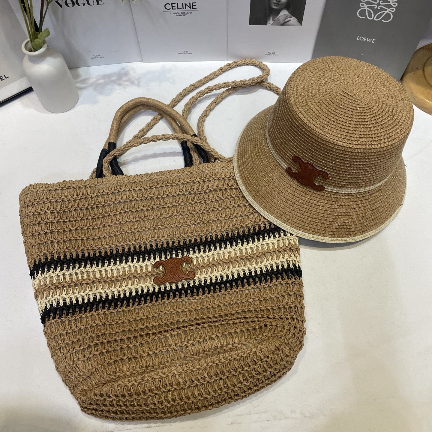 Celine 新款包包帽子两件套