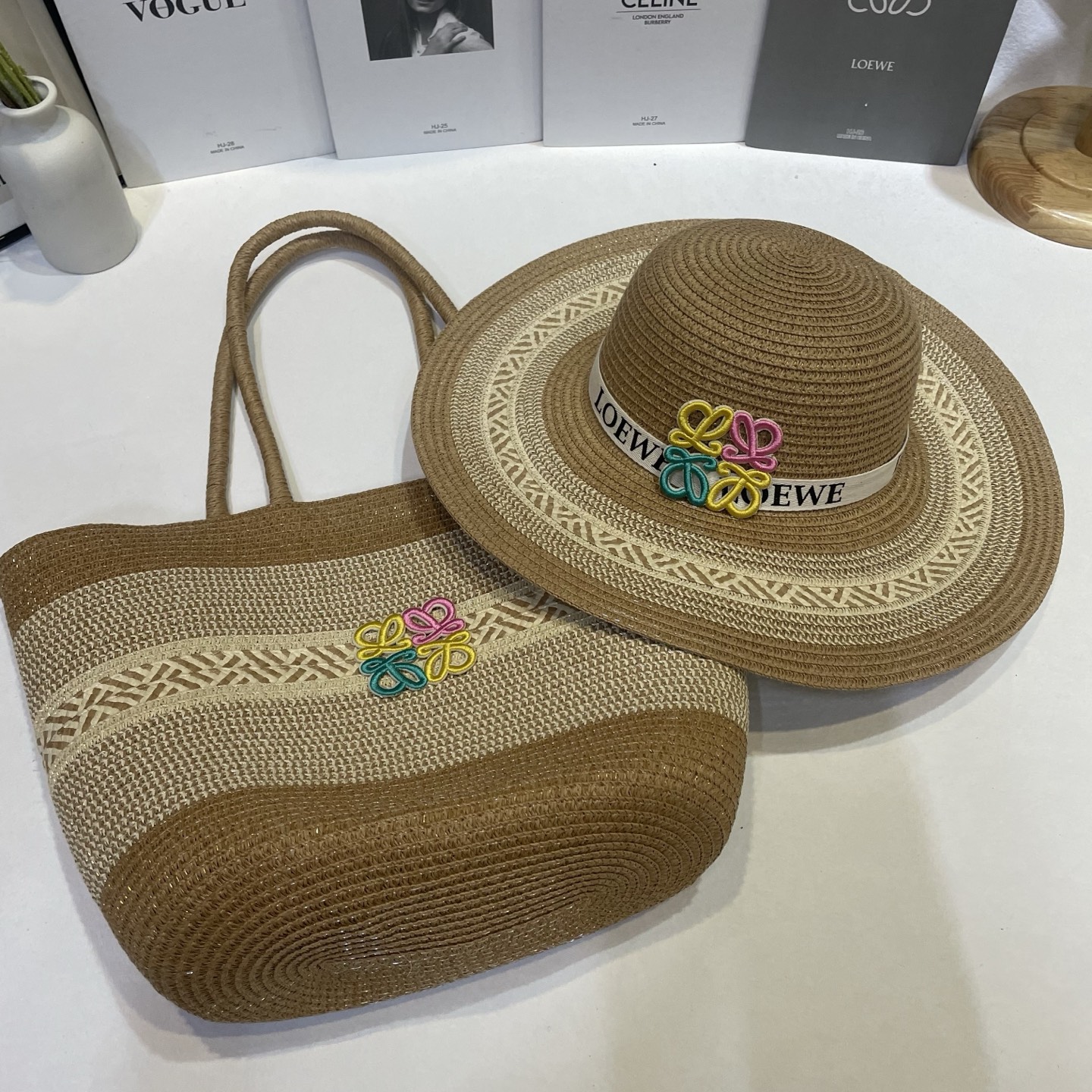 Loewe 包沙滩 大沿帽套装 ‼ ‼