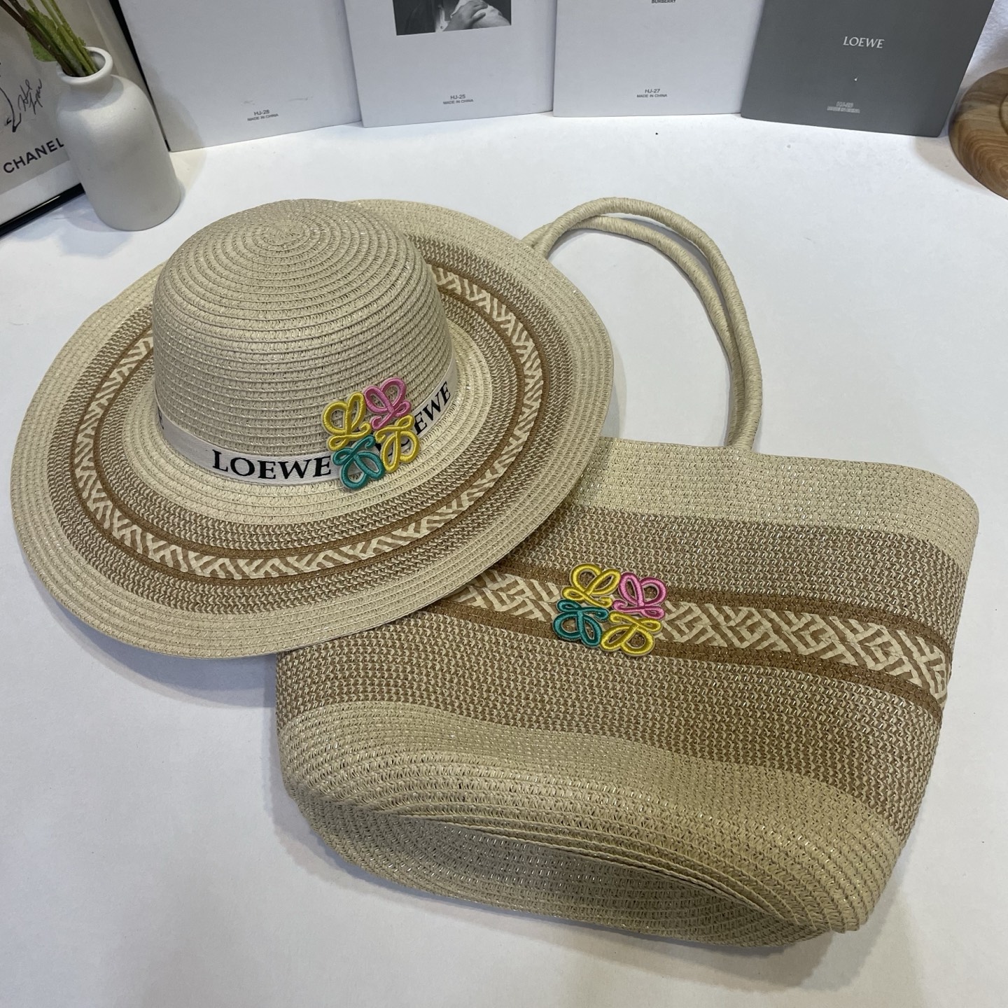 Loewe 包沙滩 大沿帽套装 ‼ ‼
