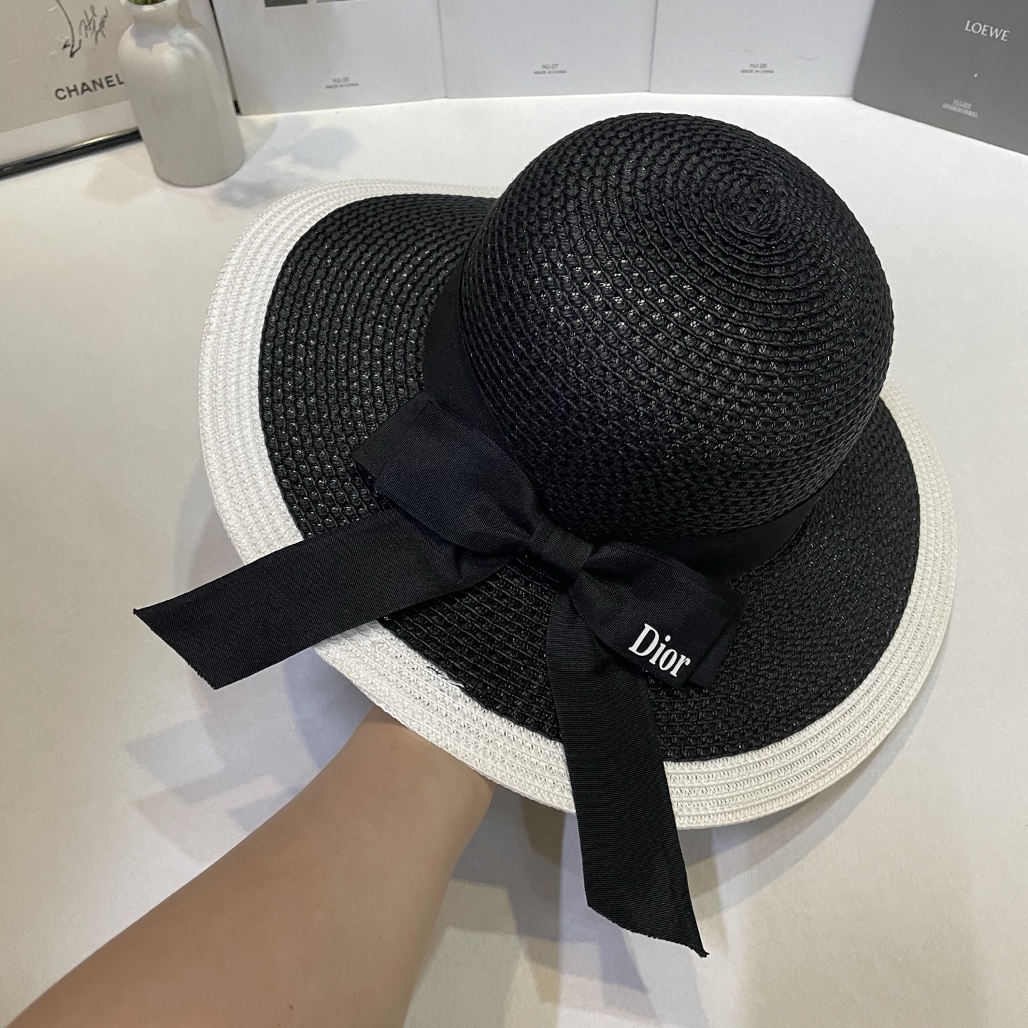 Dior 出游 遮阳神器