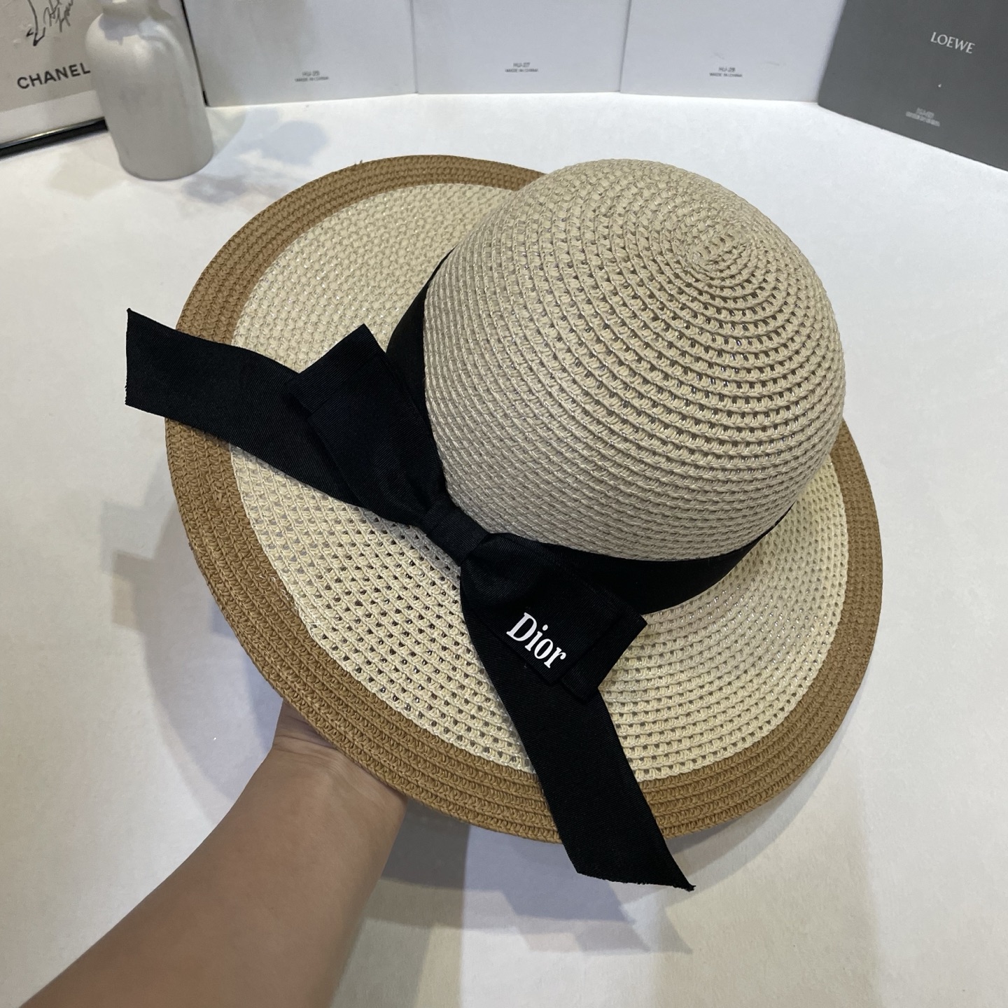 Dior 出游 遮阳神器