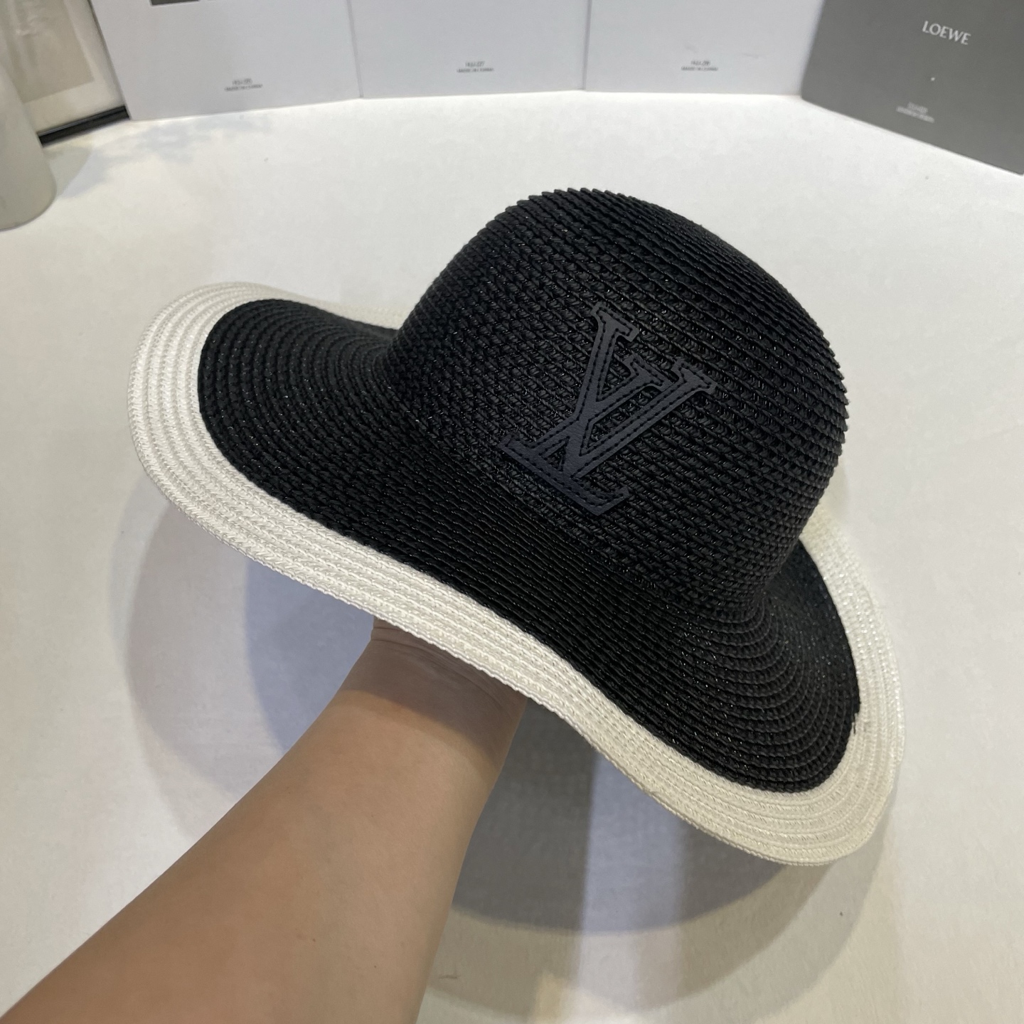 Louis Vuitton 出游 遮阳神器