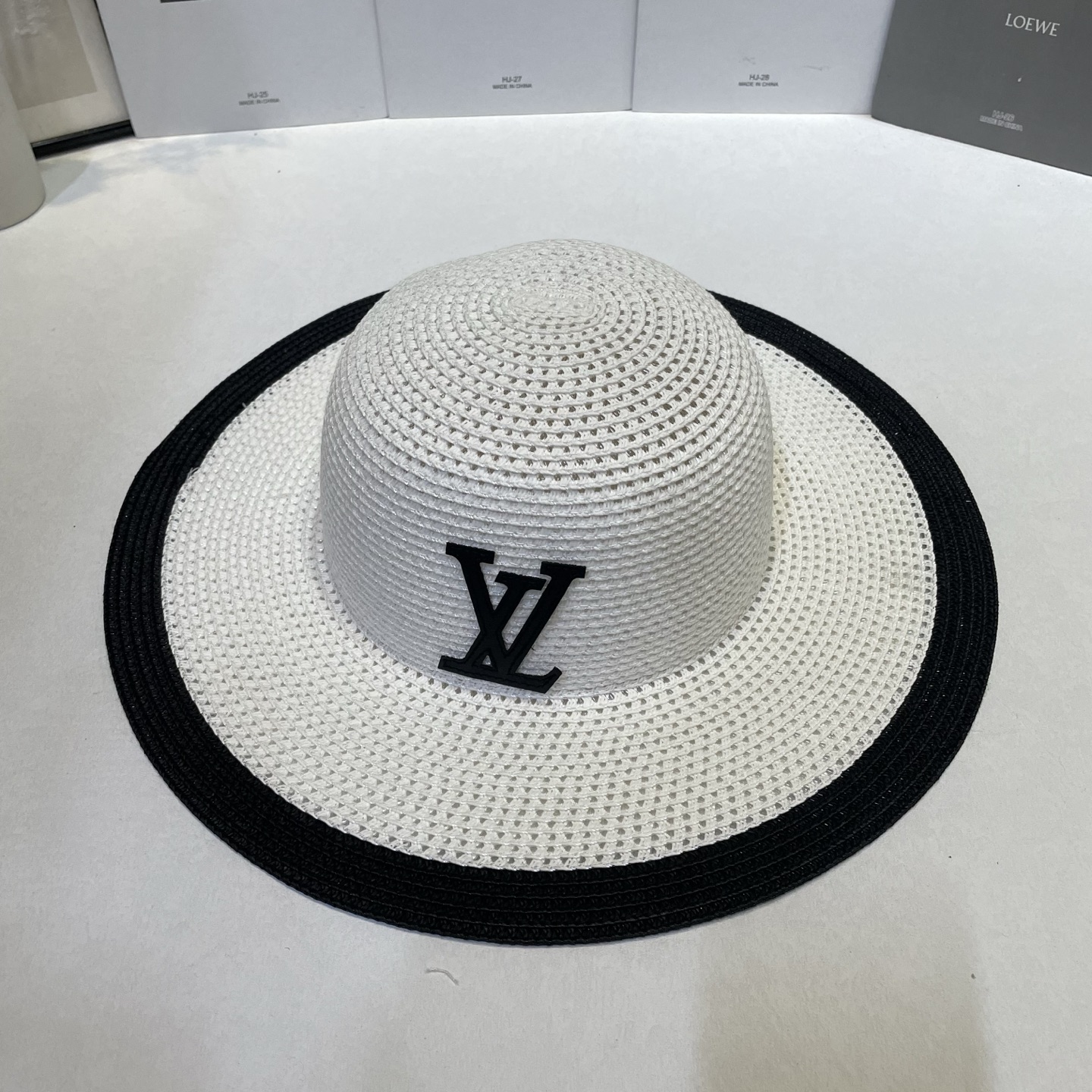 Louis Vuitton 出游 遮阳神器
