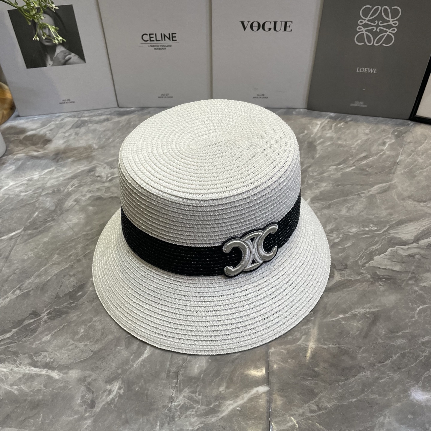Celine 新款拼色草帽