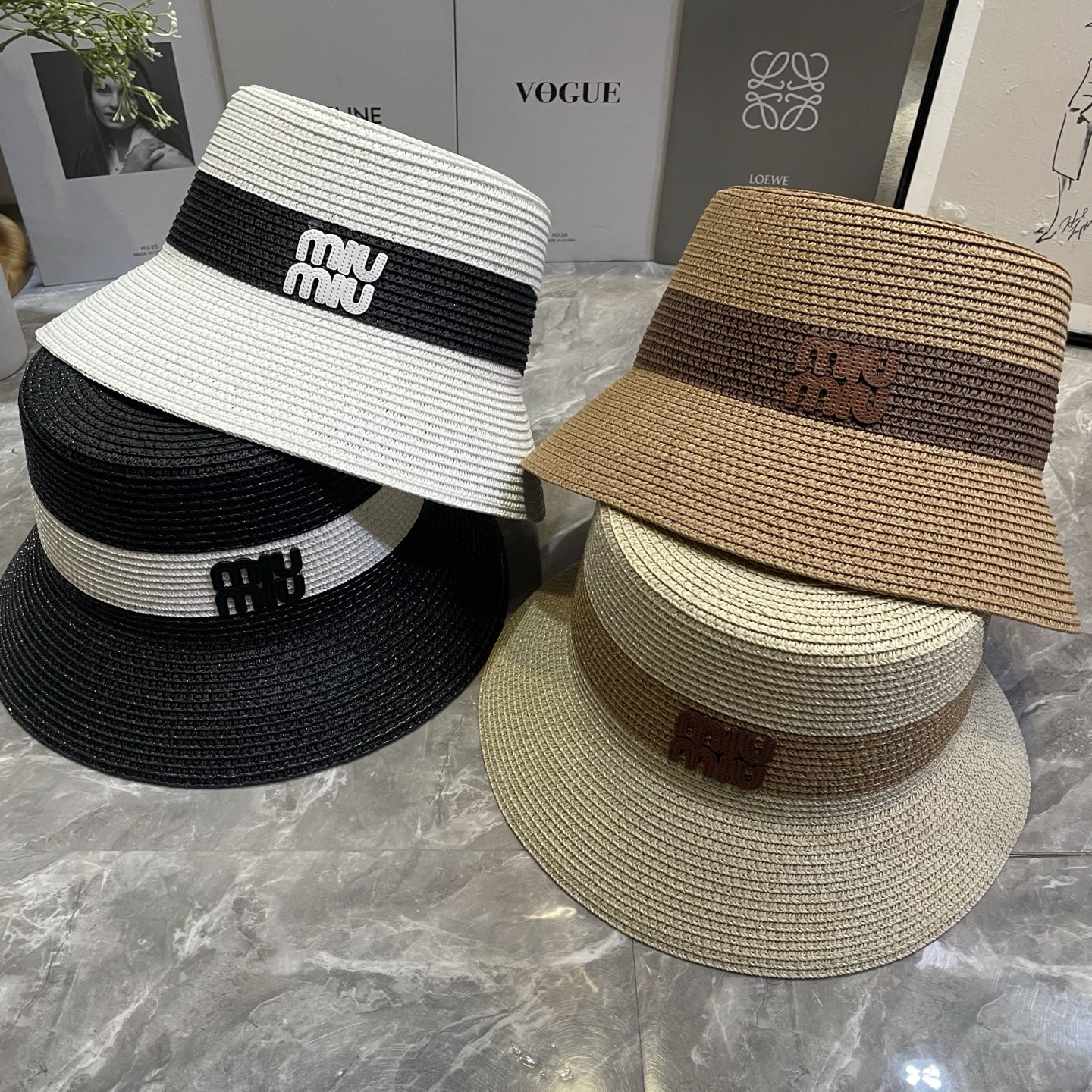 Miu Miu 新款拼色草帽