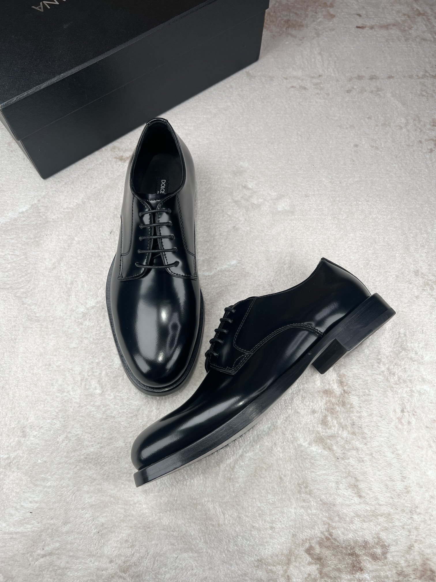 D&G Dolce & Gabbana cuero brillante de negocios zapatos casuales de los hombres Lefebvre zapatos, el