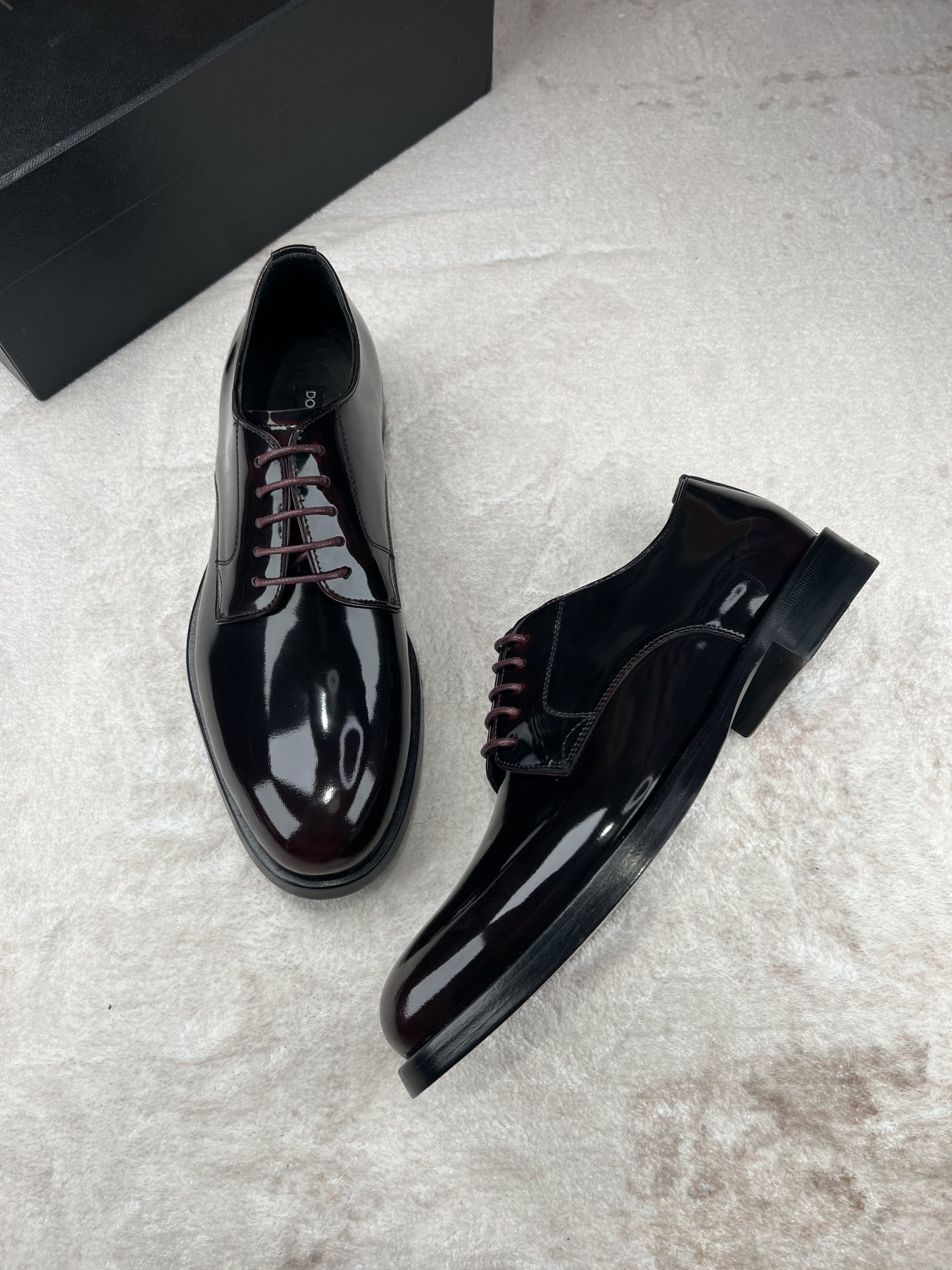 D&G Dolce & Gabbana cuero brillante de negocios zapatos casuales de los hombres Lefebvre zapatos, el