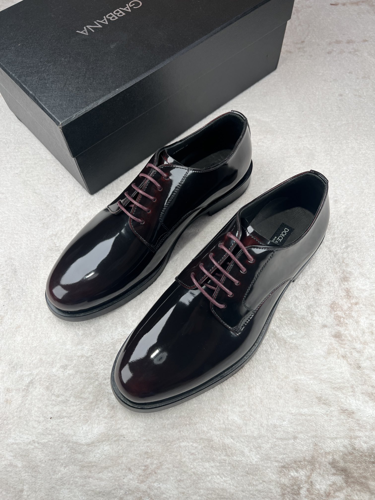 D&G Dolce & Gabbana cuero brillante de negocios zapatos casuales de los hombres Lefebvre zapatos, el