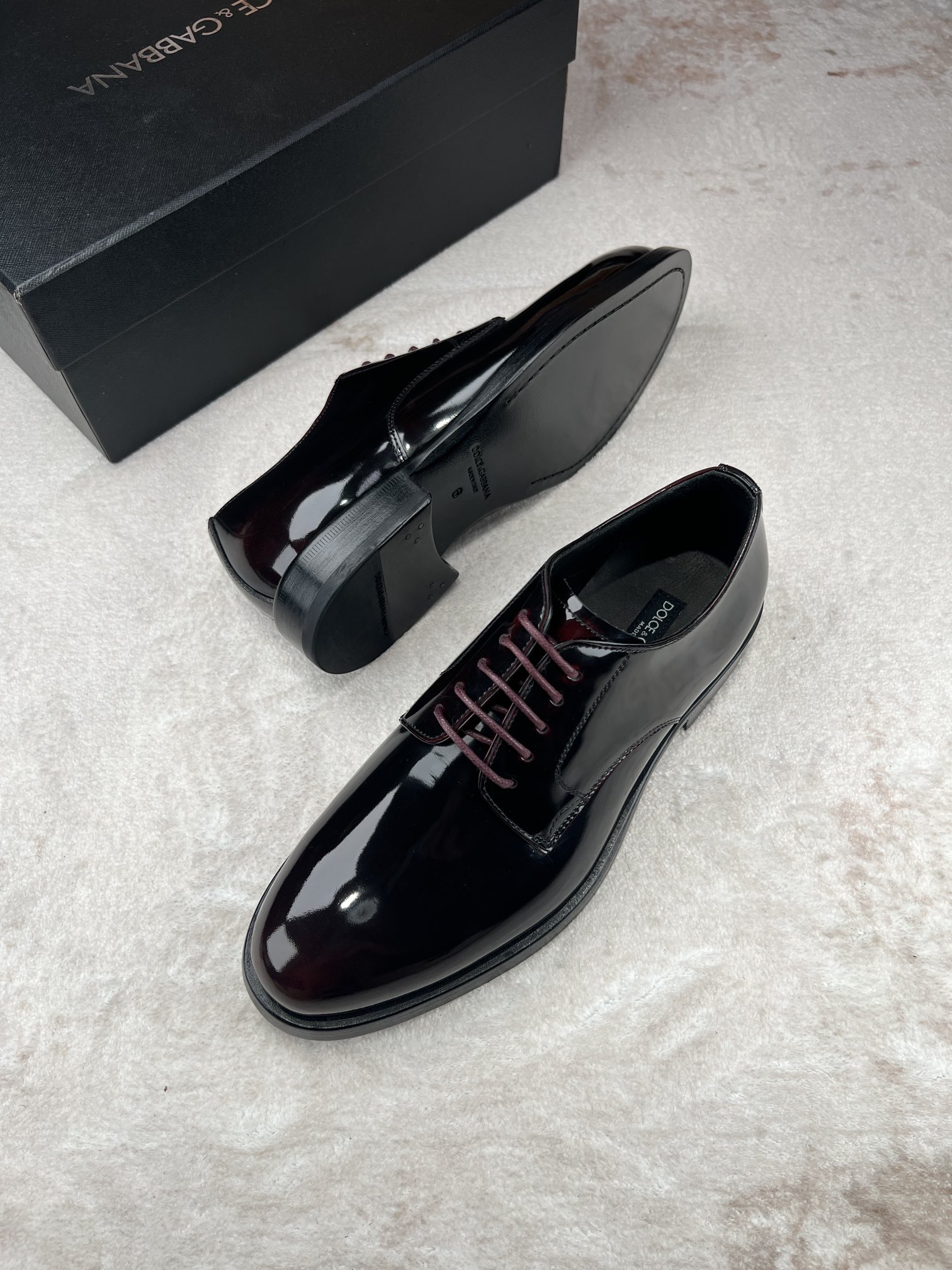D&G Dolce & Gabbana cuero brillante de negocios zapatos casuales de los hombres Lefebvre zapatos, el