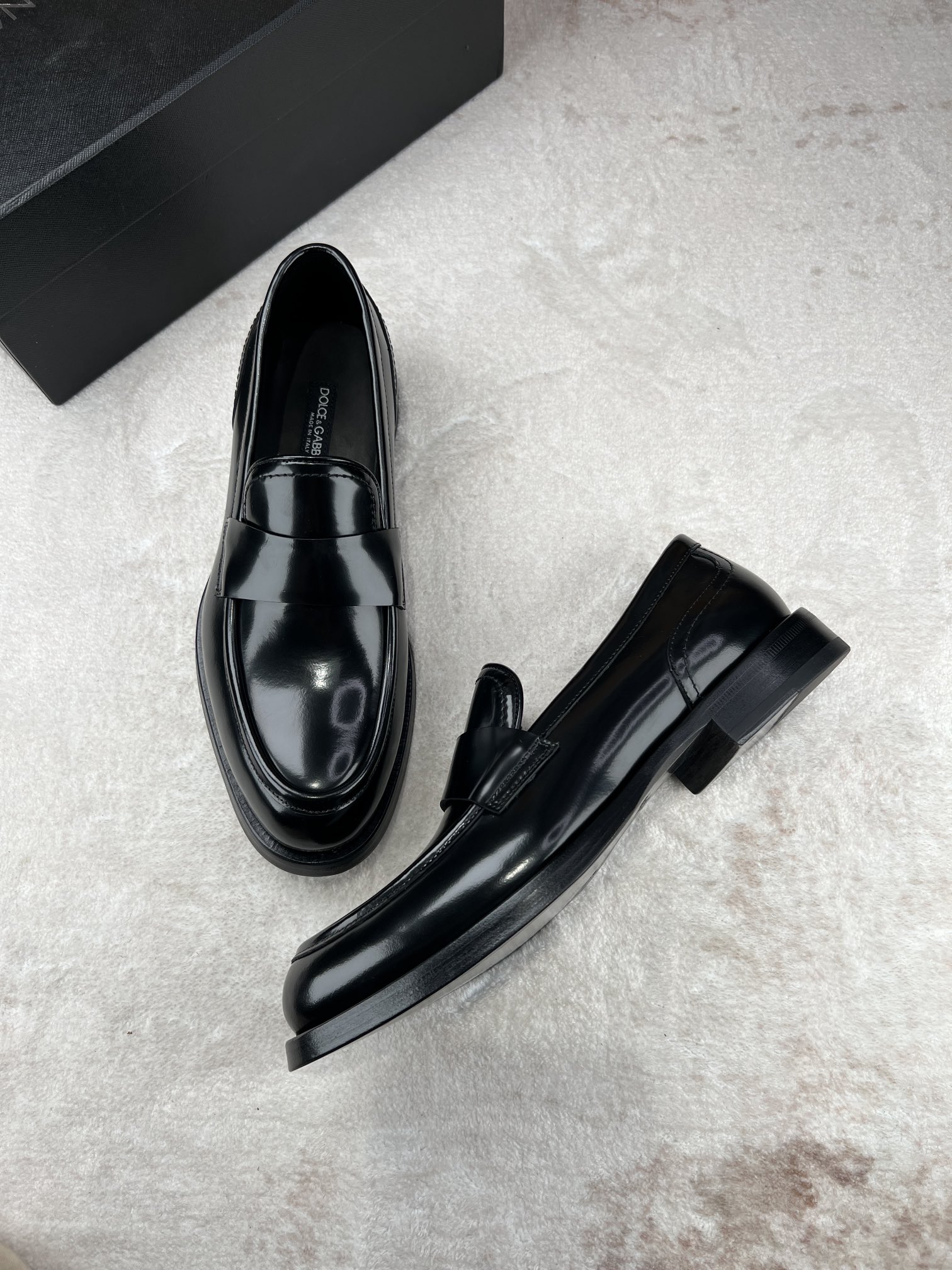 D&G Dolce & Gabbana cuero brillante de negocios zapatos casuales de los hombres Lefebvre zapatos, el