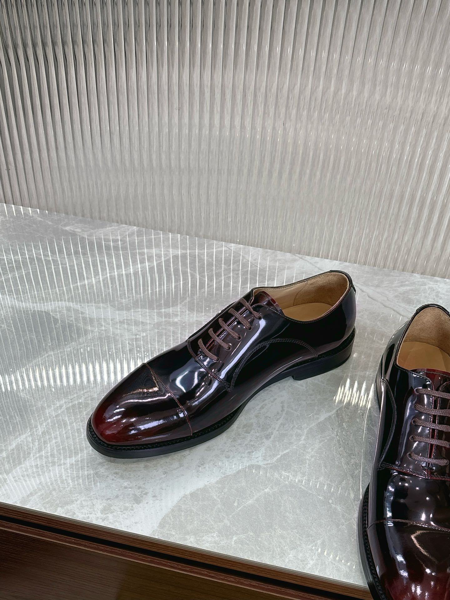 Men's Classic Oxford Dress Shoes with Premium Leather Upper 5 i1727644908 1122 7
