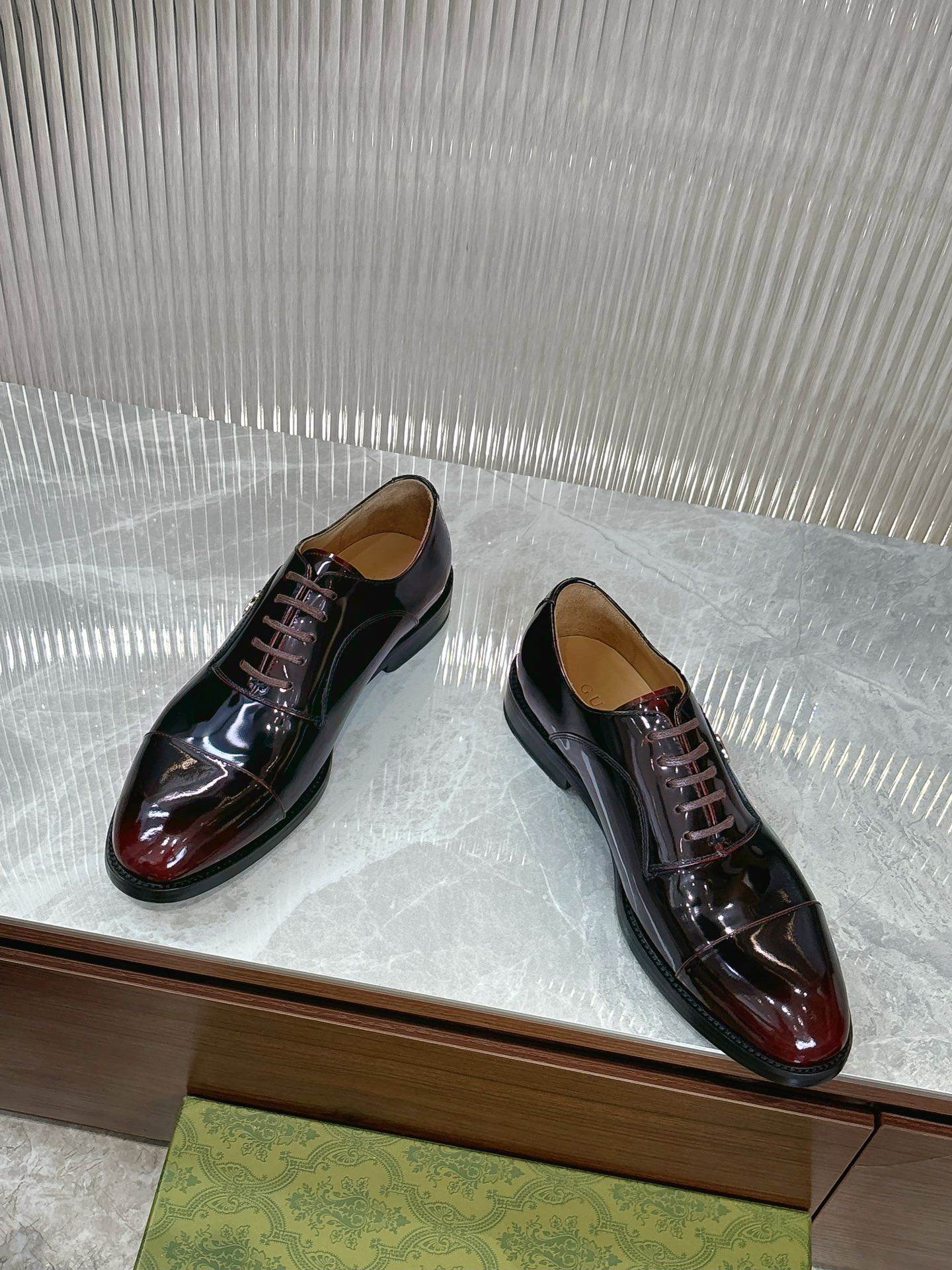 Men's Classic Oxford Dress Shoes with Premium Leather Upper 3 i1727644908 3540 2