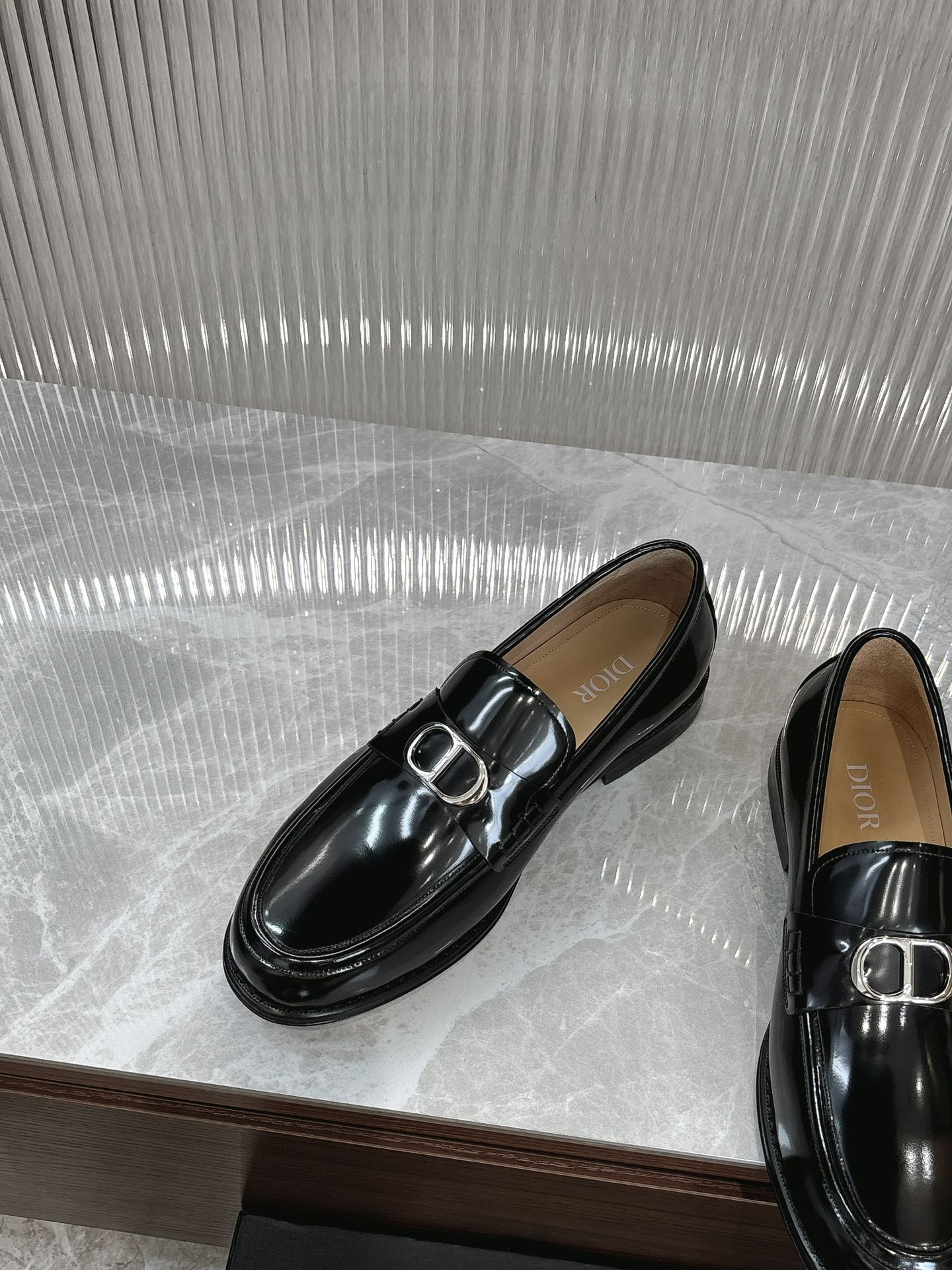 Dior Men's Black Leather Loafers with Silver-Tone 'CD Icon' Signature 5 i1727647240 5327 8