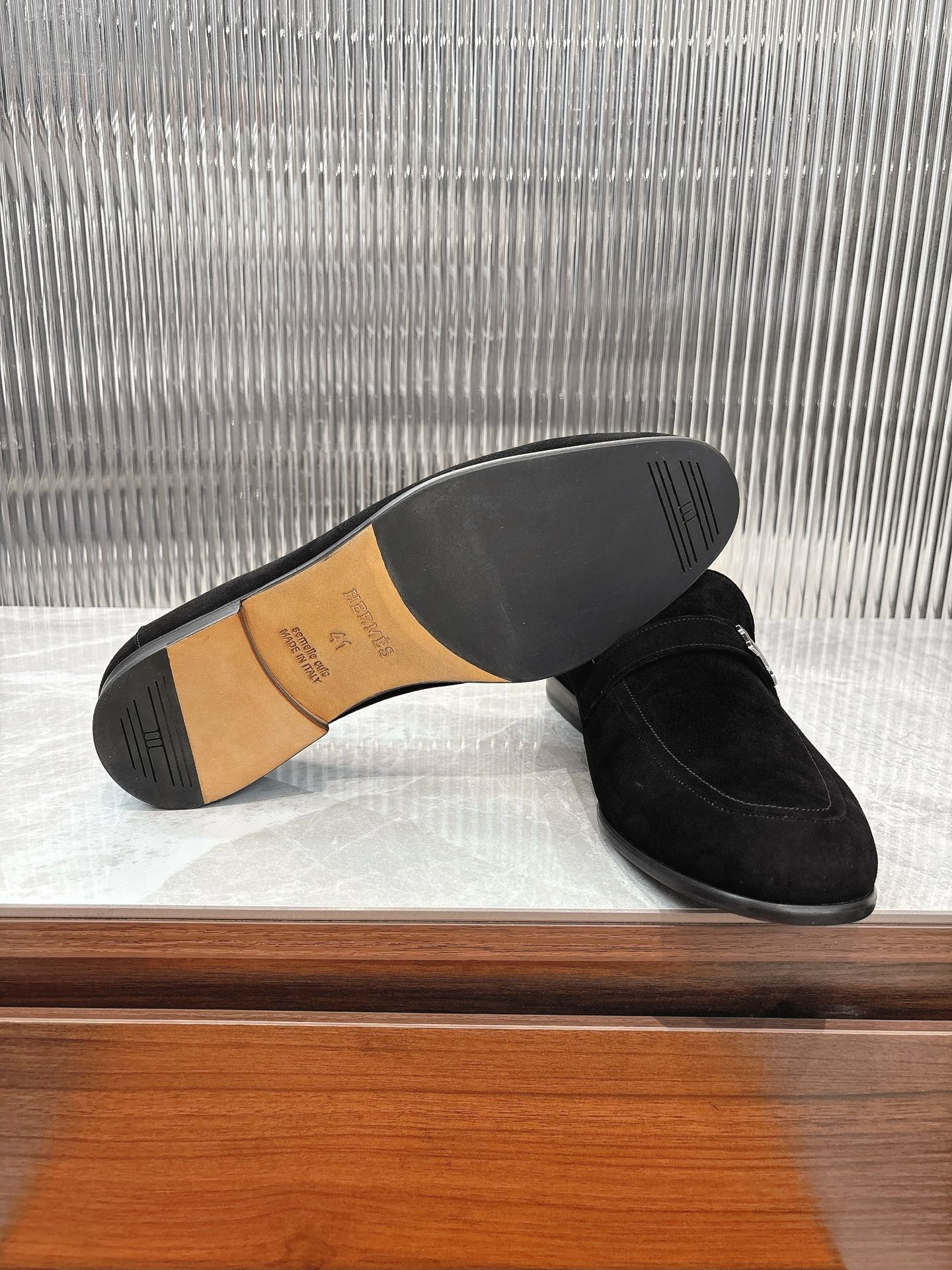 Elegant Men's Loafers by Hermès - Premium Leather, Durable & Comfortable 10 i1727647771 8393 1