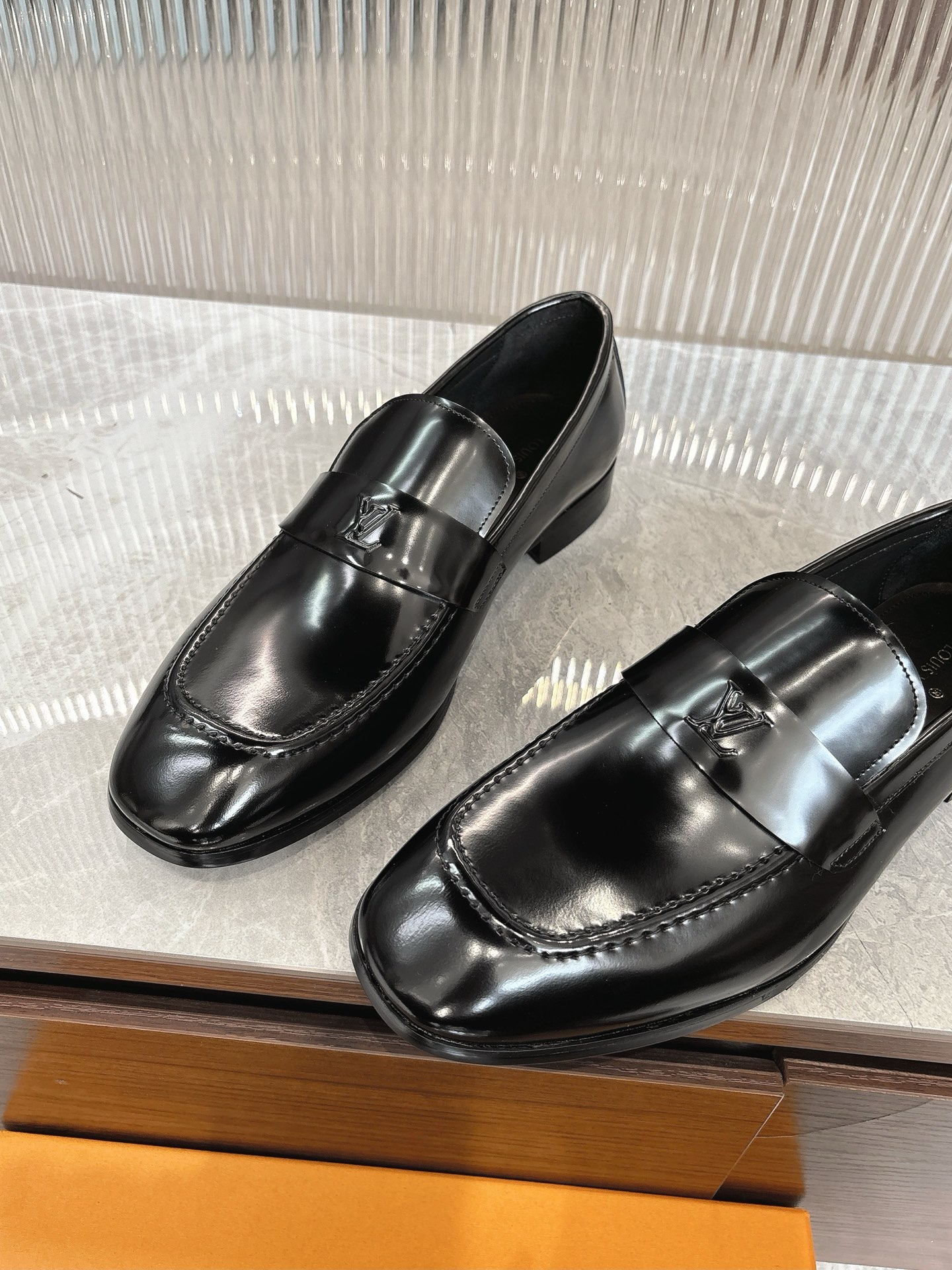 Louis Vuitton Men's Classic Square Toe Leather Loafers - Formal Dress Shoes 7 i1745704159782 296 0 5