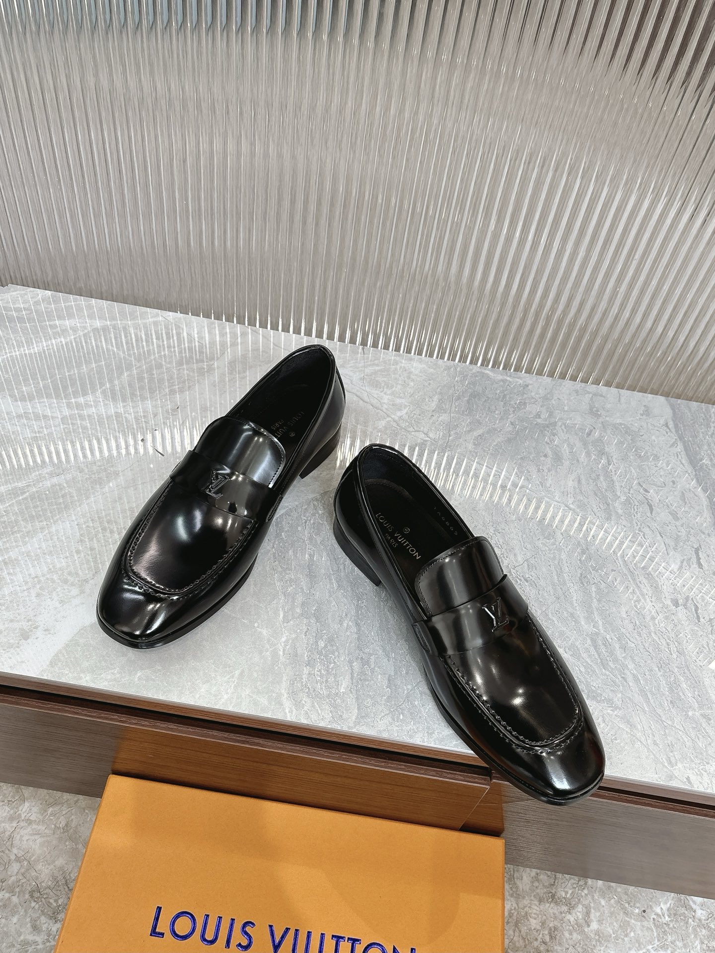Louis Vuitton Men's Classic Square Toe Leather Loafers - Formal Dress Shoes 3 i1745704160071 883 0 1