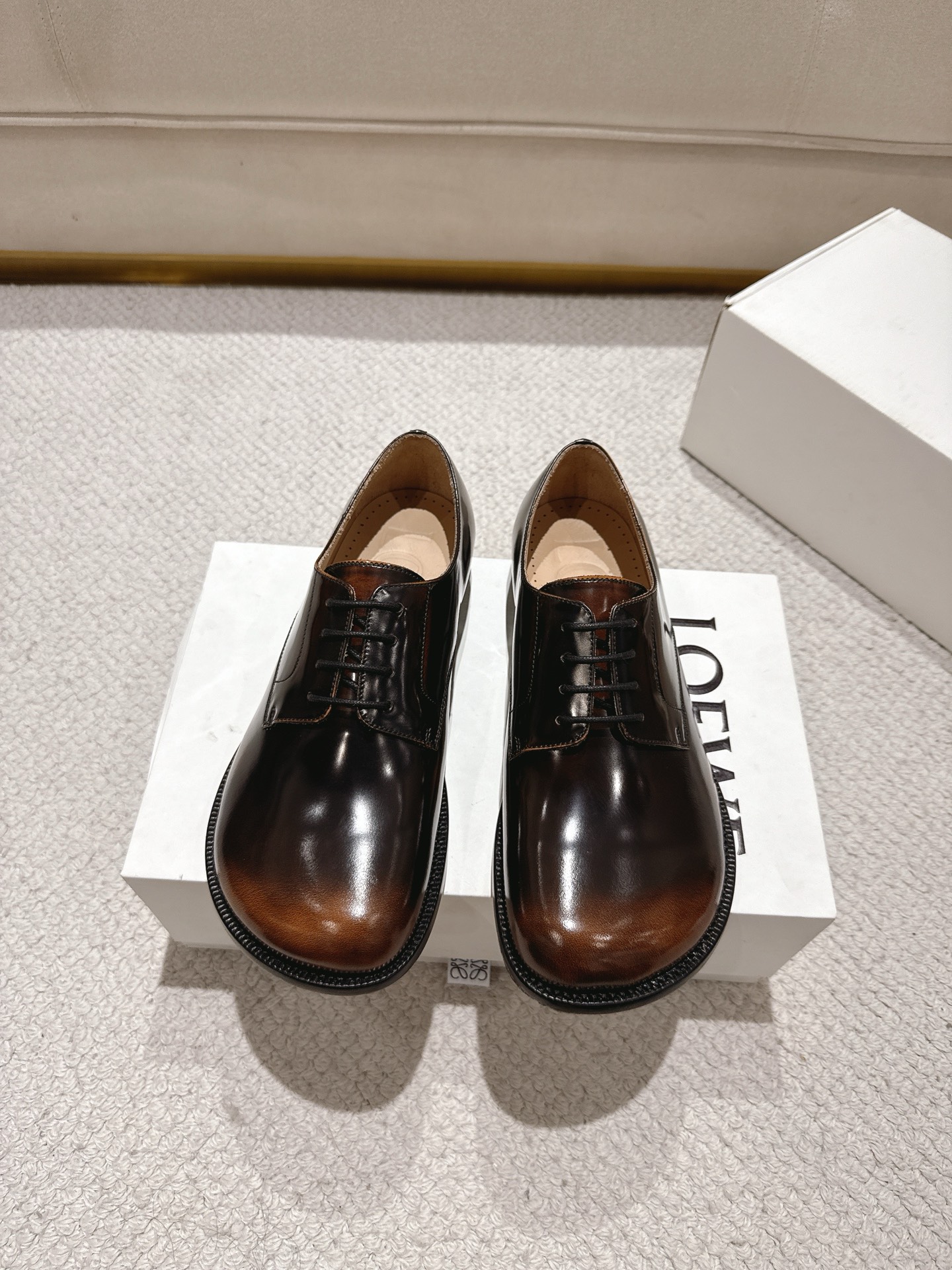 Loewe Men's Premium Leather Derby Dress Shoes, High-End Polished Brown 2 i1754605291986 4176 0 0