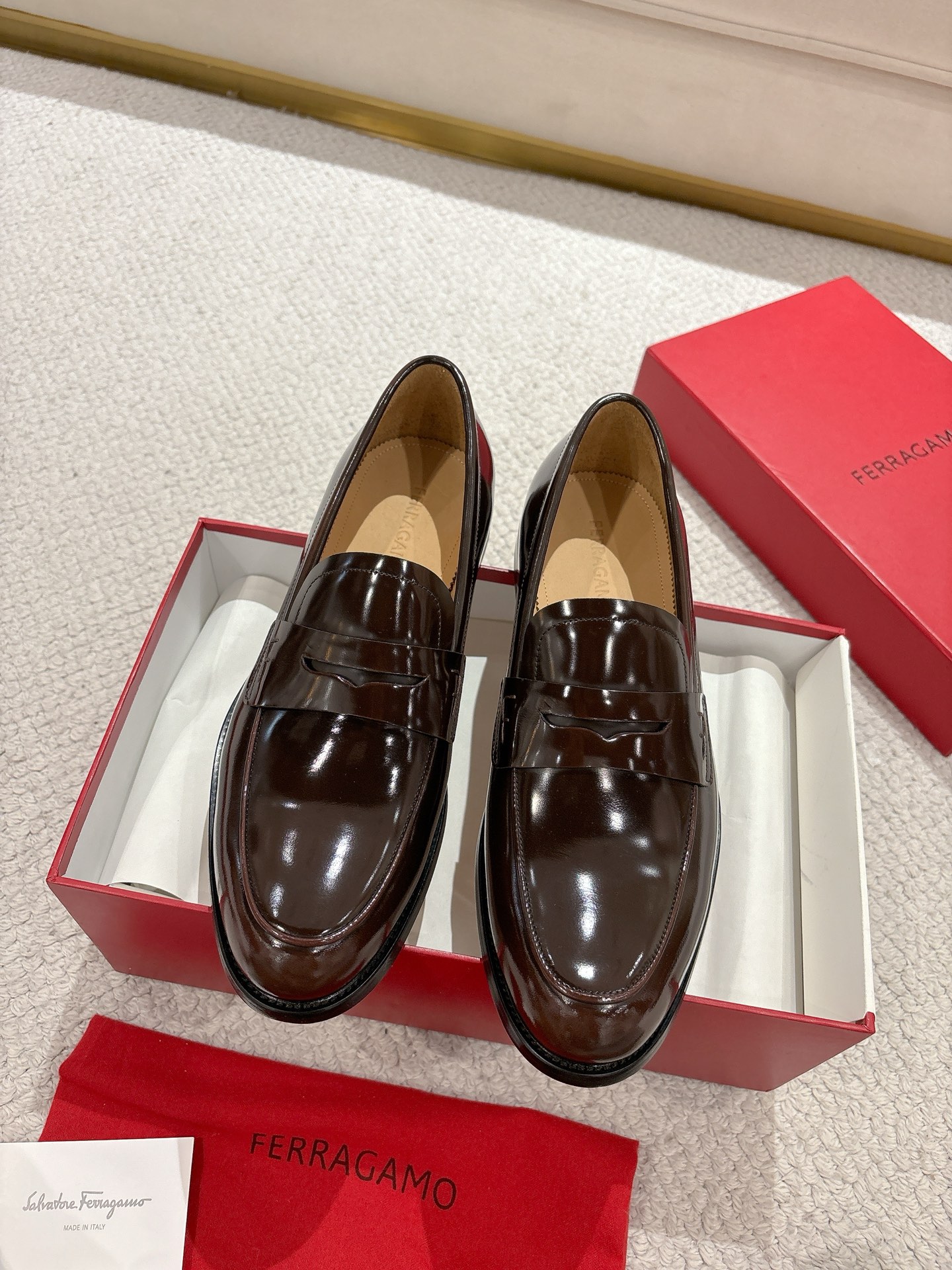 Salvatore Ferragamo Men's Brown Leather Loafers, High-End Italian Craftsmanship