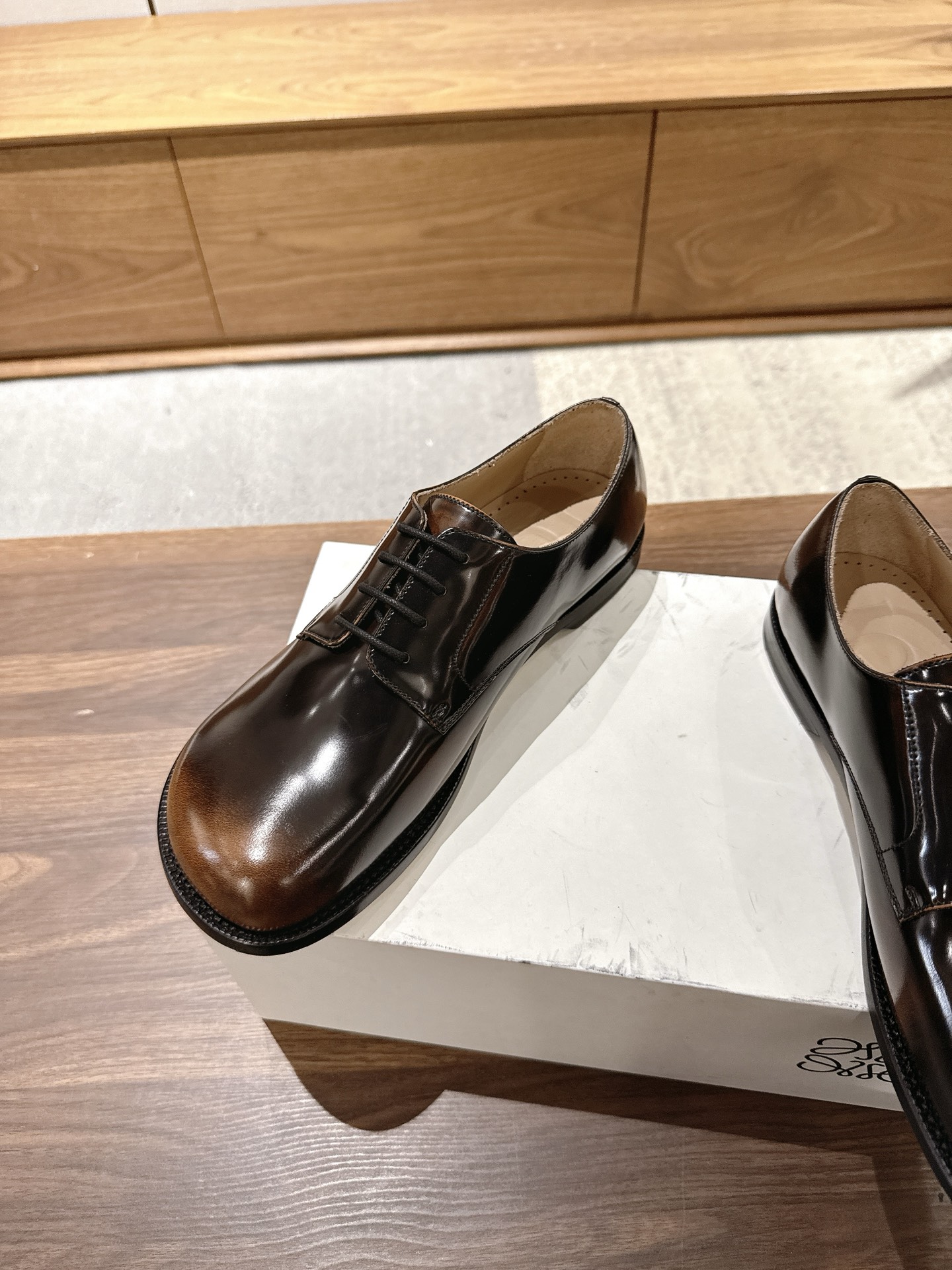 Loewe Premium Leather Oxford Shoes - Stylish & Comfortable Men's Footwear 7 i1754776771903 2973 0 8