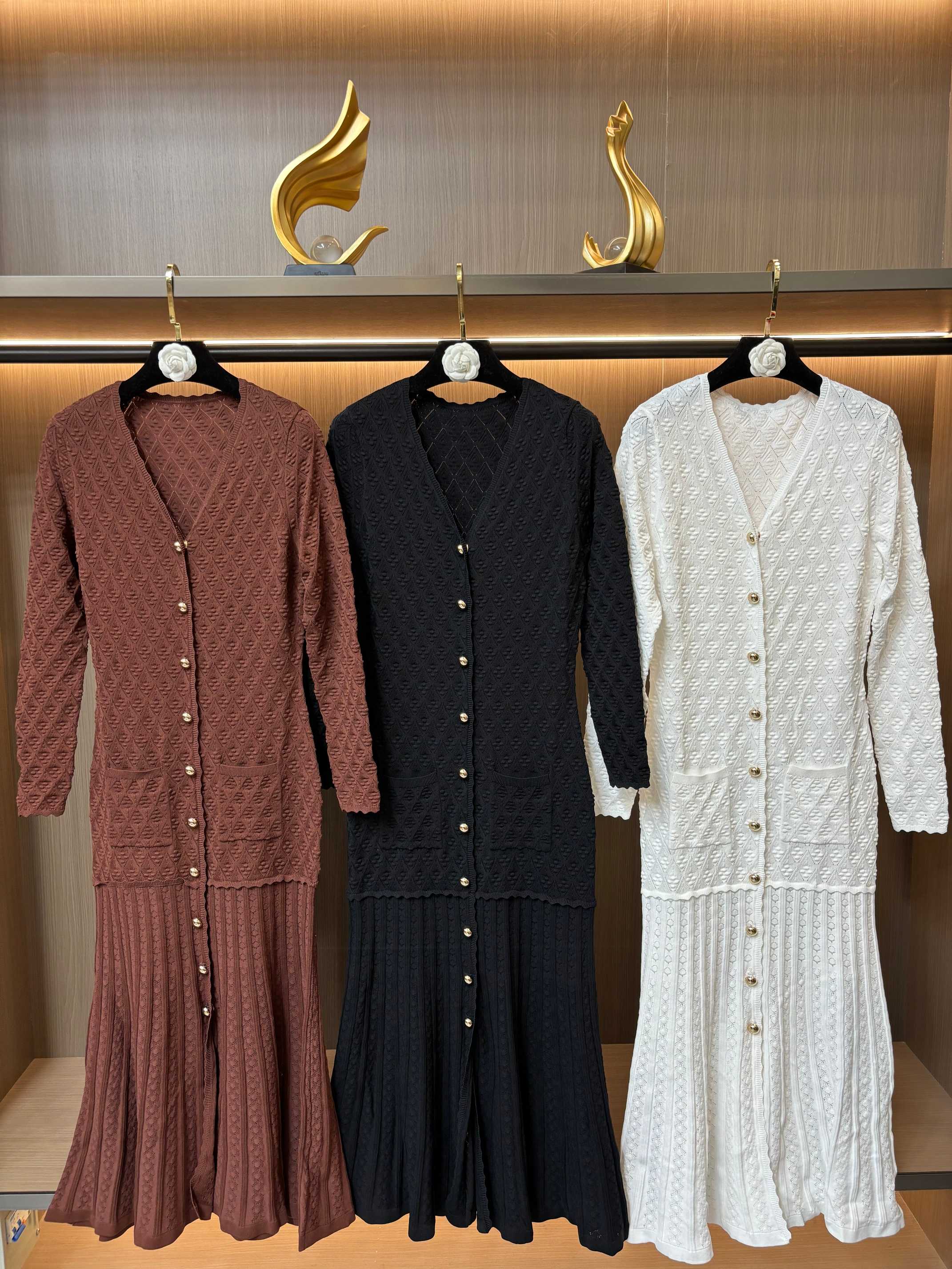 NO:517606,SANDRO 2025 autumn new women's clothing temperament diamond pattern lace V-neck knitted dress S-XL size, skirts, alexander wang19860909SANDRO2025秋季新款女装气质菱格纹花边V领针织连衣裙S-XL码,,skirts,alexander wang,Women's clothing