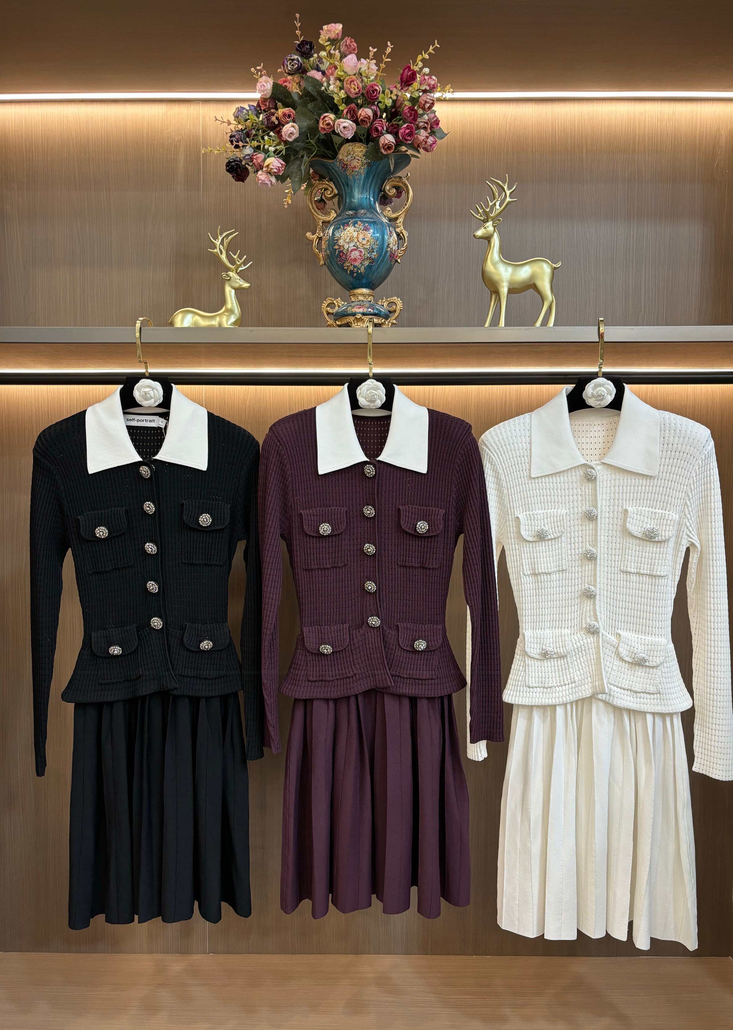 NO:623635,[Same style as Zhao Liying] self-portrait 2026 early spring new classic black gold style knitted dress S-XL size,,skirts,alexander wang19860909[赵丽颖同款]self-portrait 2026早春新款经典黑千金风针织连衣裙S-XL码,,skirts,alexander wang,Women's clothing