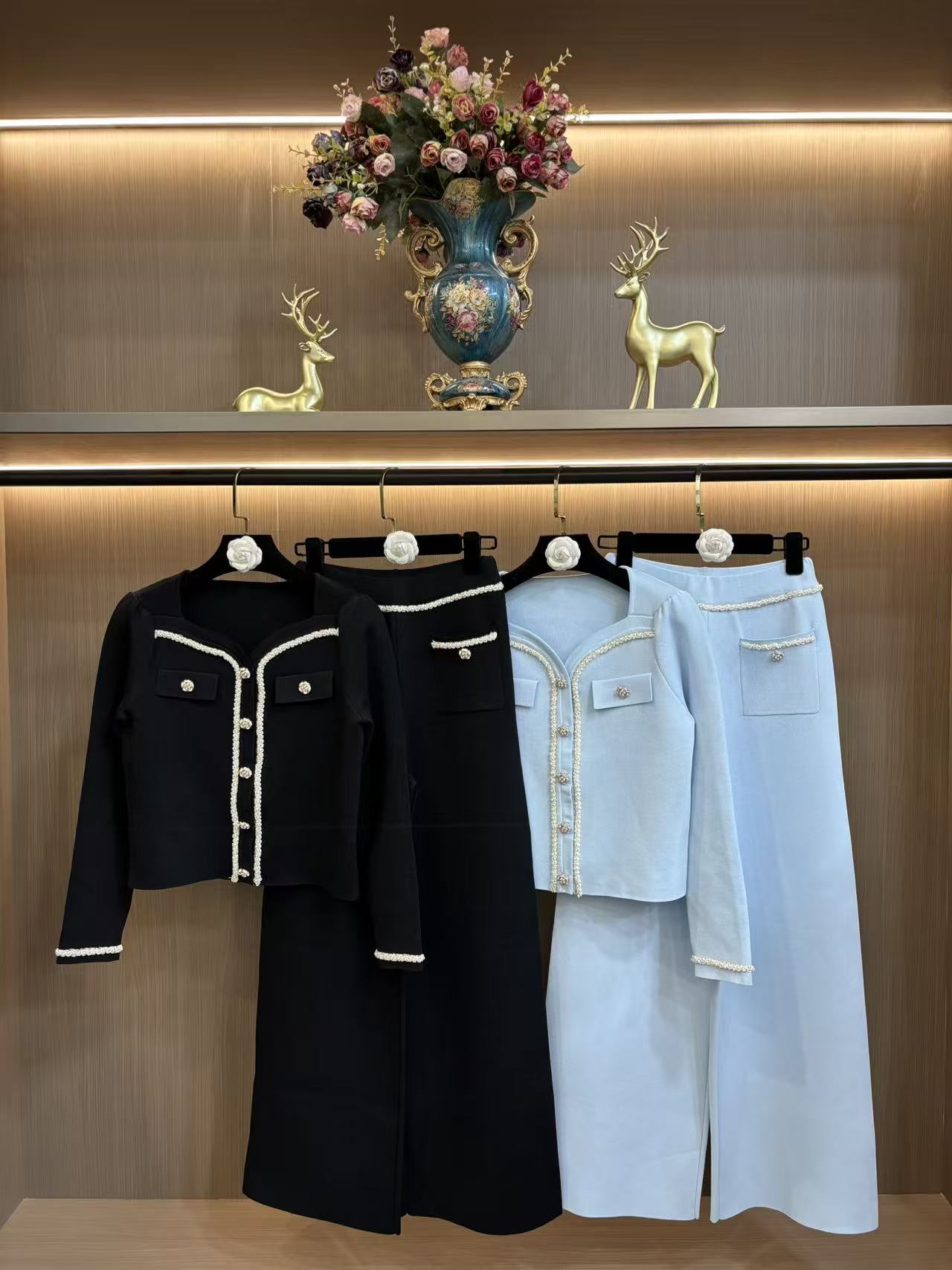NO:752266,lefame 2026 spring new beaded knitted cardigan jacket + pants two-piece suit S-XL,,jackets & coats,19860909lefame拉飞姆2026年春季新款珠饰针织开衫外套+裤子两件套装S-XL码,,jackets & coats,,Women's clothing