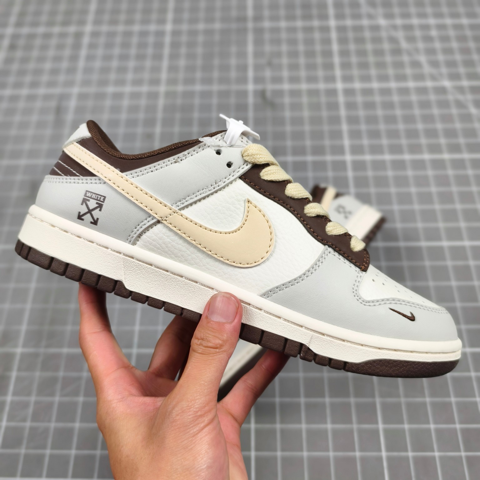 独家实拍NK Dunk Low Retro “DIY高端定制” 低帮休闲运动板鞋 XX9910-010