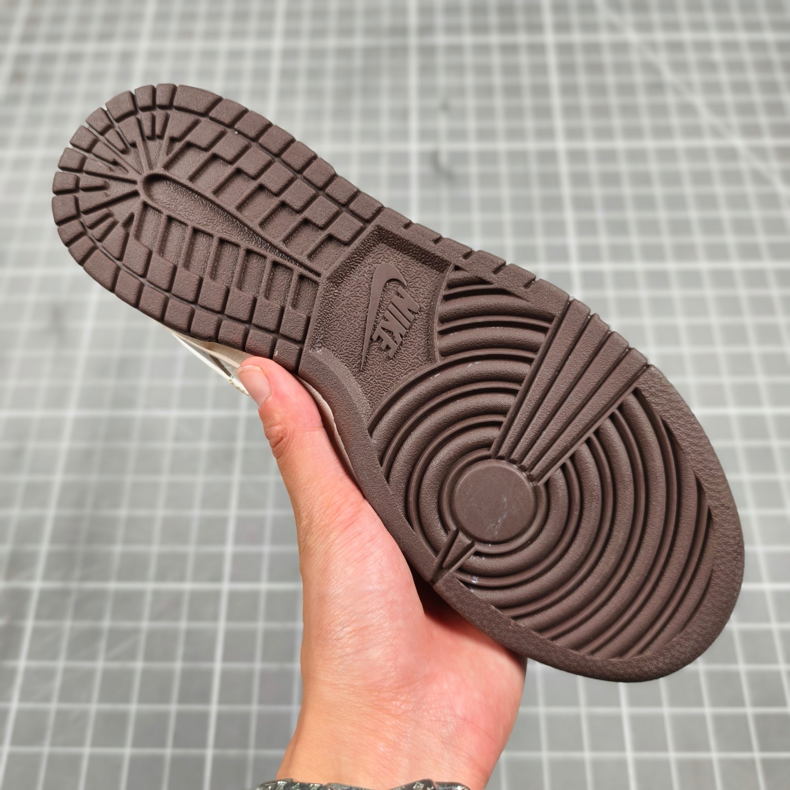 独家实拍NK Dunk Low Retro “DIY高端定制” 低帮休闲运动板鞋 XX9910-010