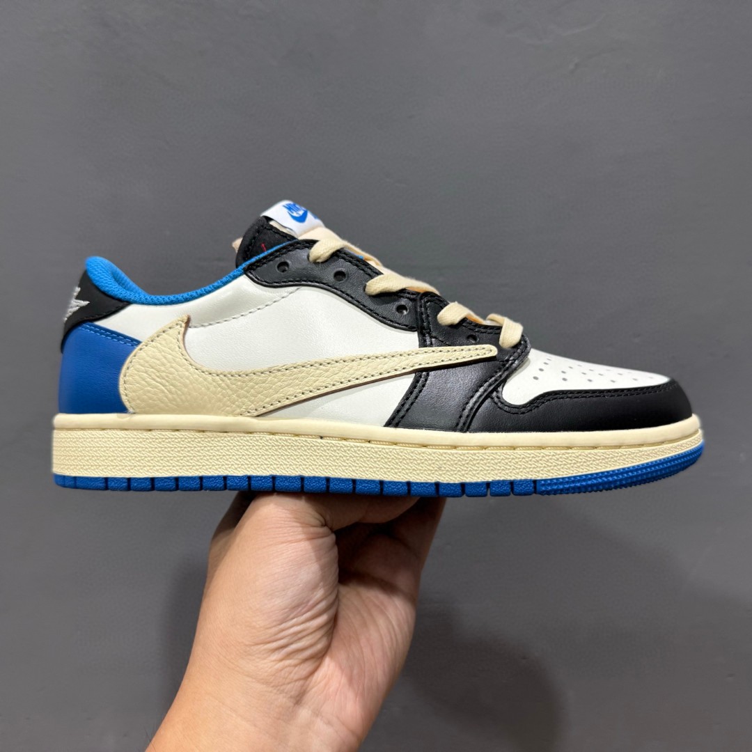 Travis Scott x Air Jordan 1 Low ” Olive ” 黑绿橄榄 TS联名倒钩 AJ1乔1 低帮文化篮球鞋