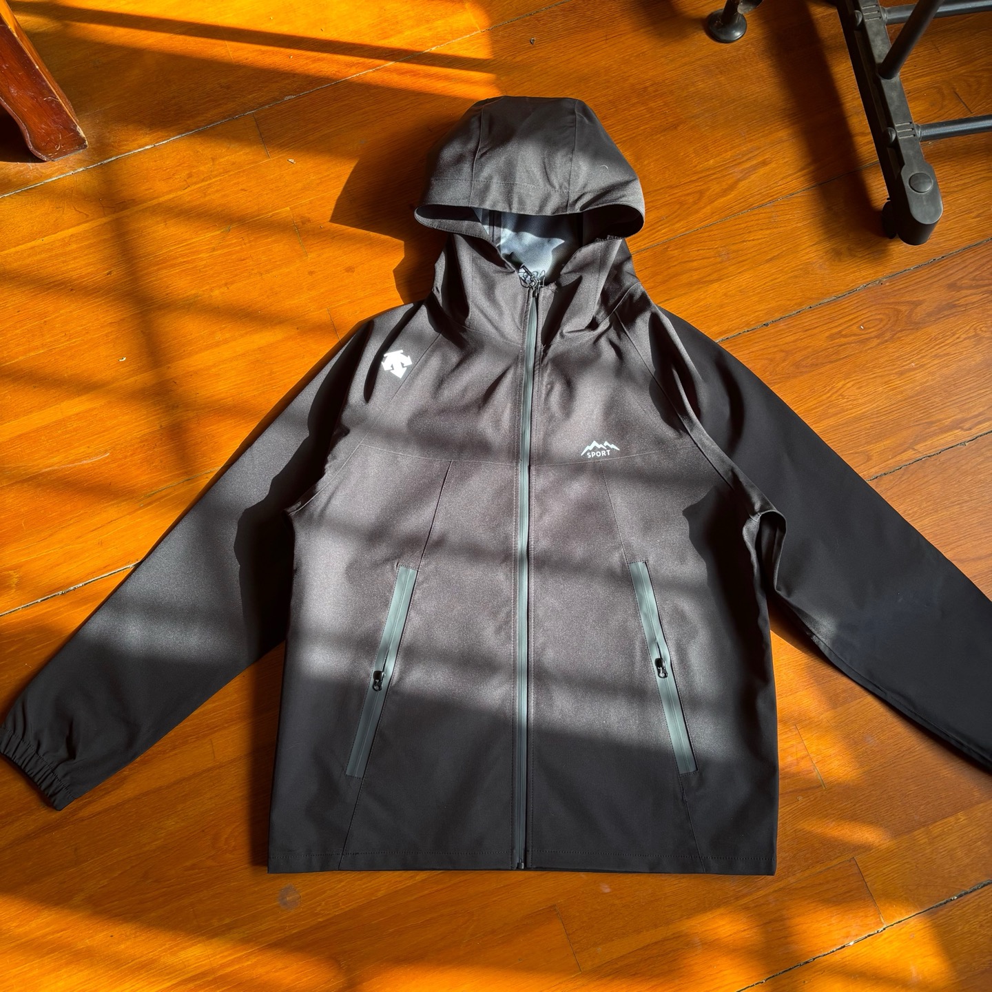 _dkK9sH0NACxcAWgIdc_Rh_qwoByvU--fwIwDOjg