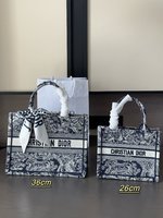 1:1
 Dior Handbags Tote Bags Embroidery