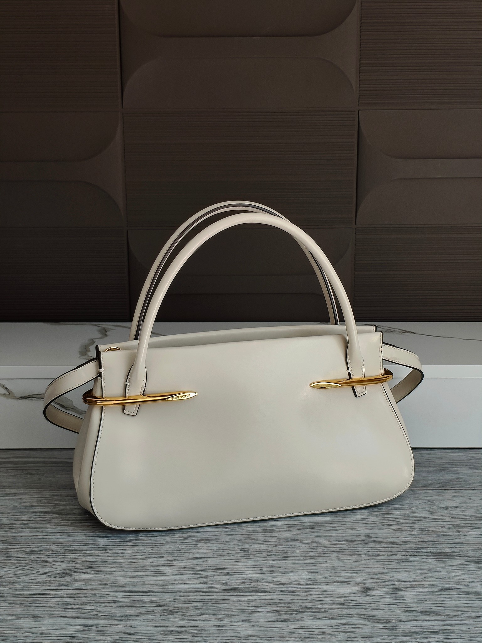 Alternative view of Handbag CC1122 12131