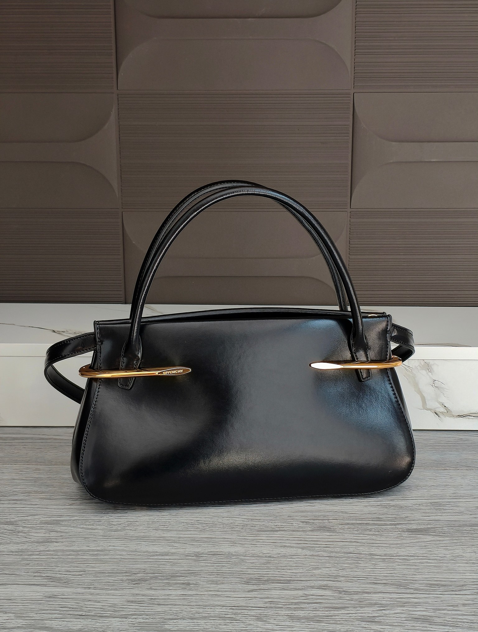 Alternative view of Handbag CC1122 12130