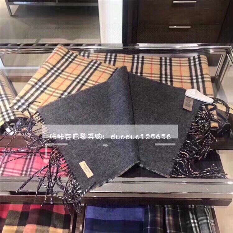 双面羊绒围巾BURBERRY!年度最新火爆围巾!顶级质量高端数码喷绘200*30cm双面围巾两面可用一条